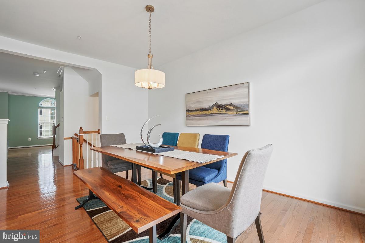 VILLAGES OF DORCHESTER - Residential