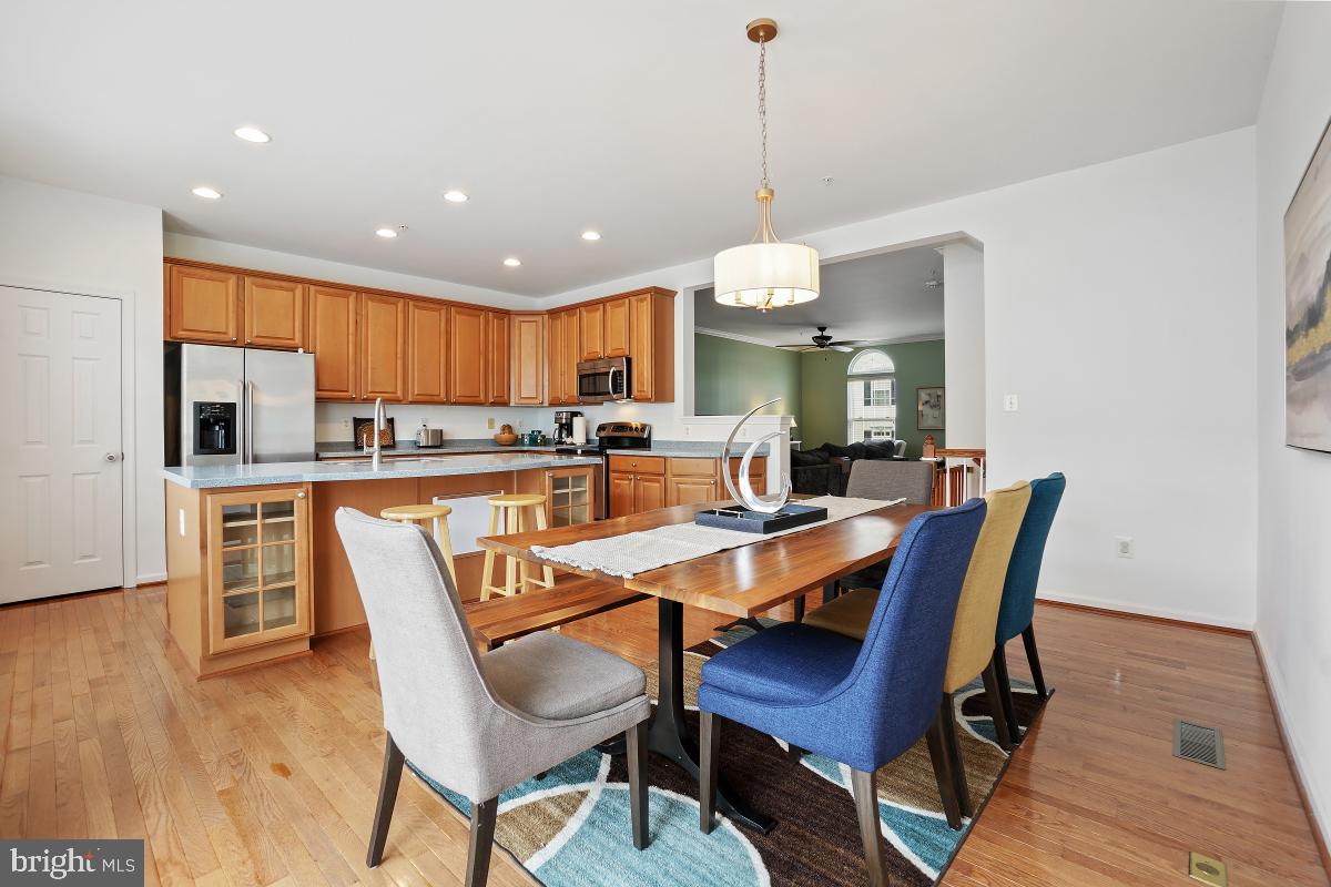 VILLAGES OF DORCHESTER - Residential