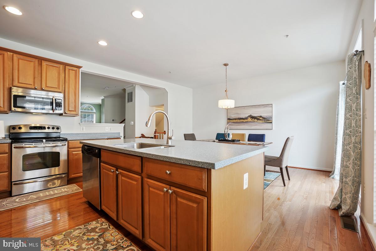 VILLAGES OF DORCHESTER - Residential