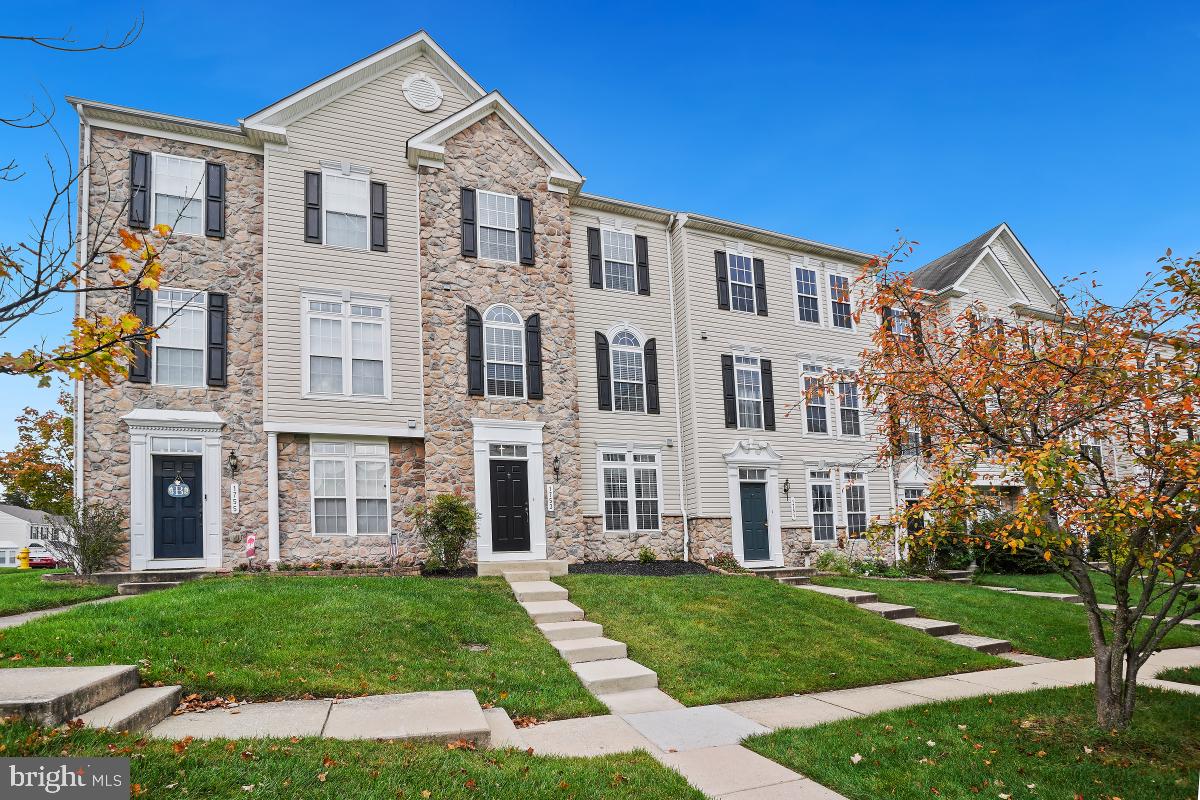 VILLAGES OF DORCHESTER - Residential