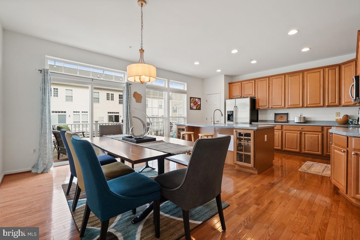 VILLAGES OF DORCHESTER - Residential