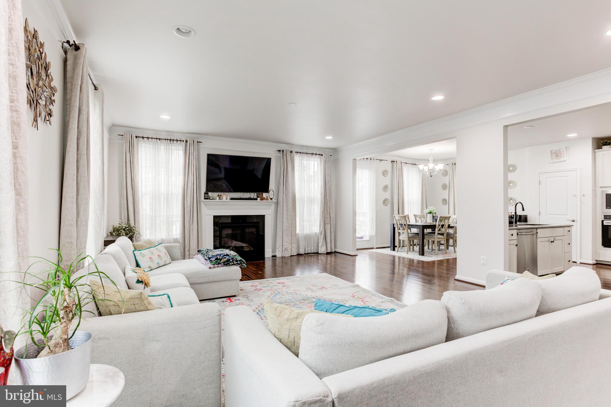 BRAMBLETON - Residential