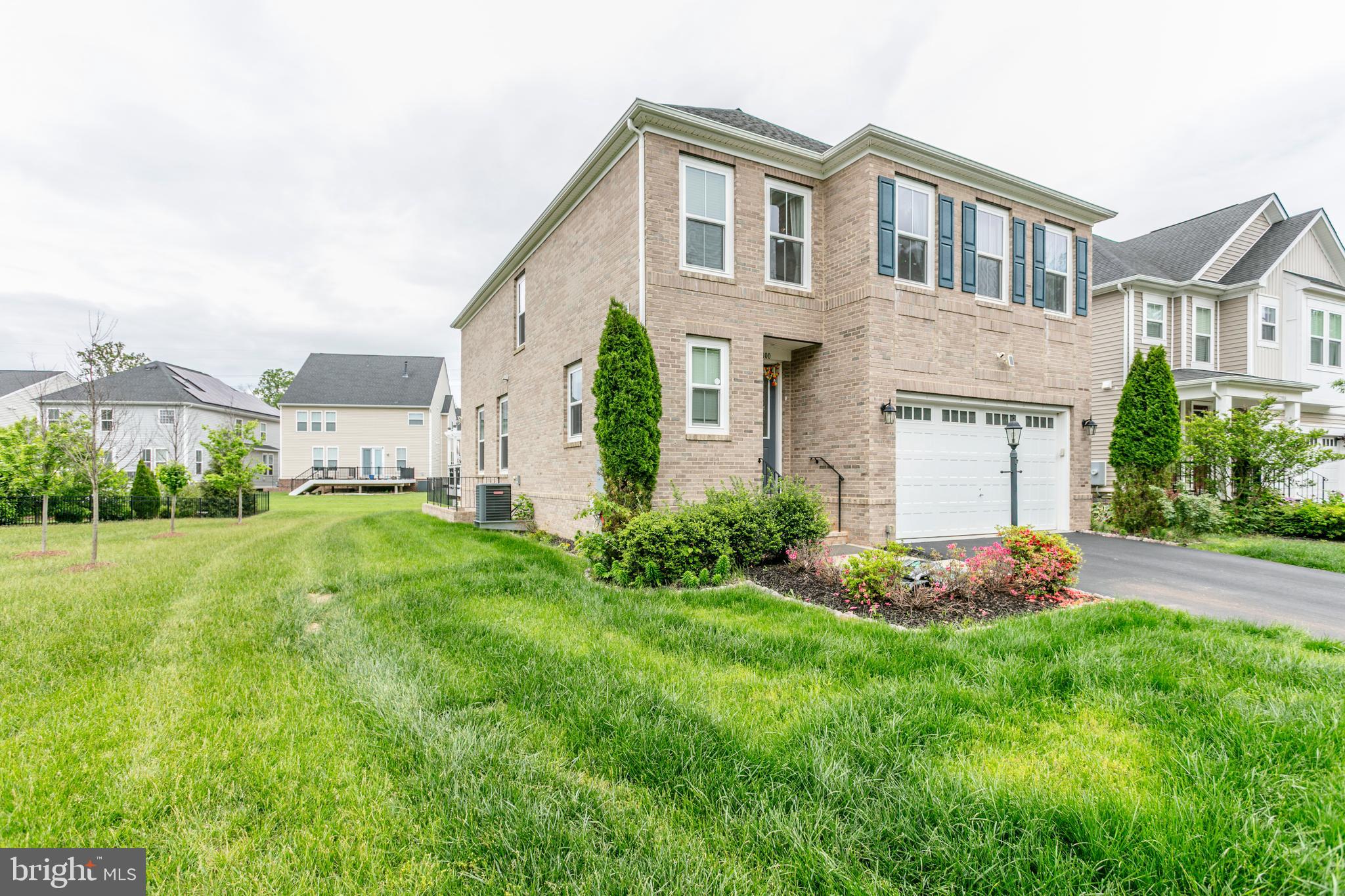 BRAMBLETON - Residential