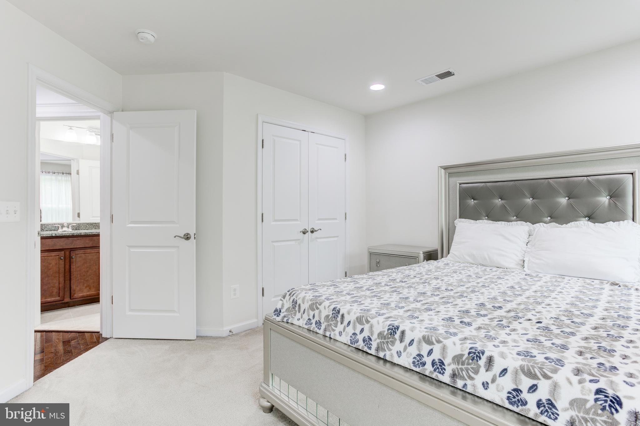 BRAMBLETON - Residential
