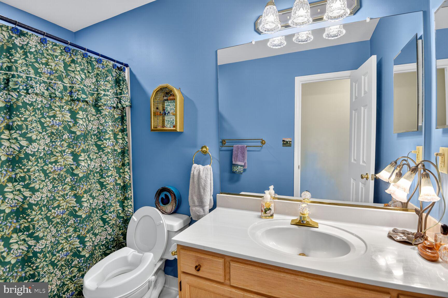 MILL CREEK CONDOMINIUMS - Residential