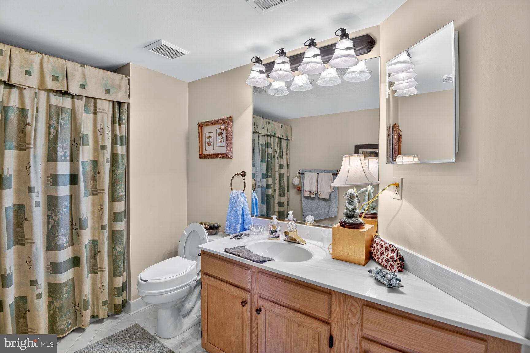 MILL CREEK CONDOMINIUMS - Residential