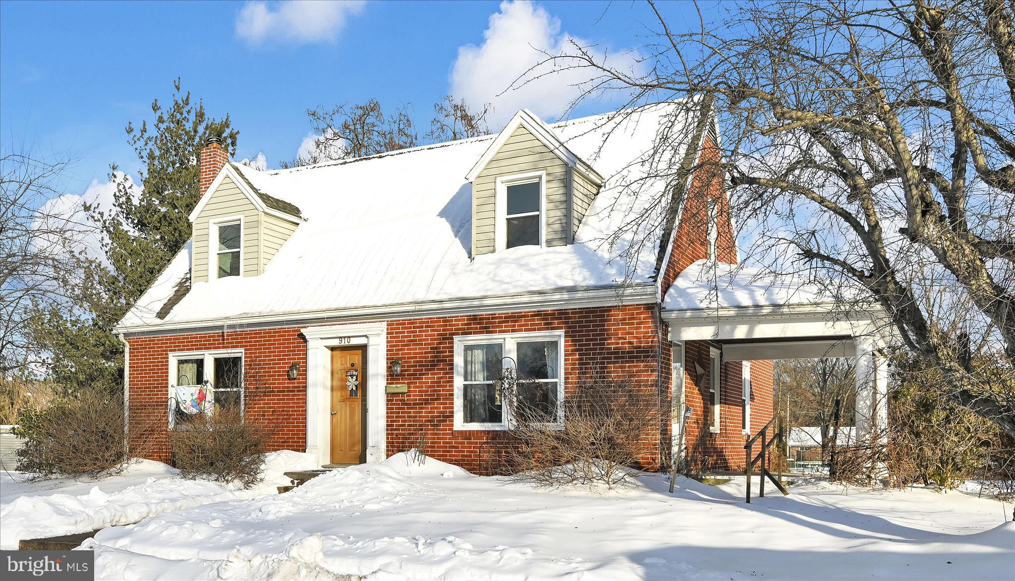 910 DEATRICH AVENUE