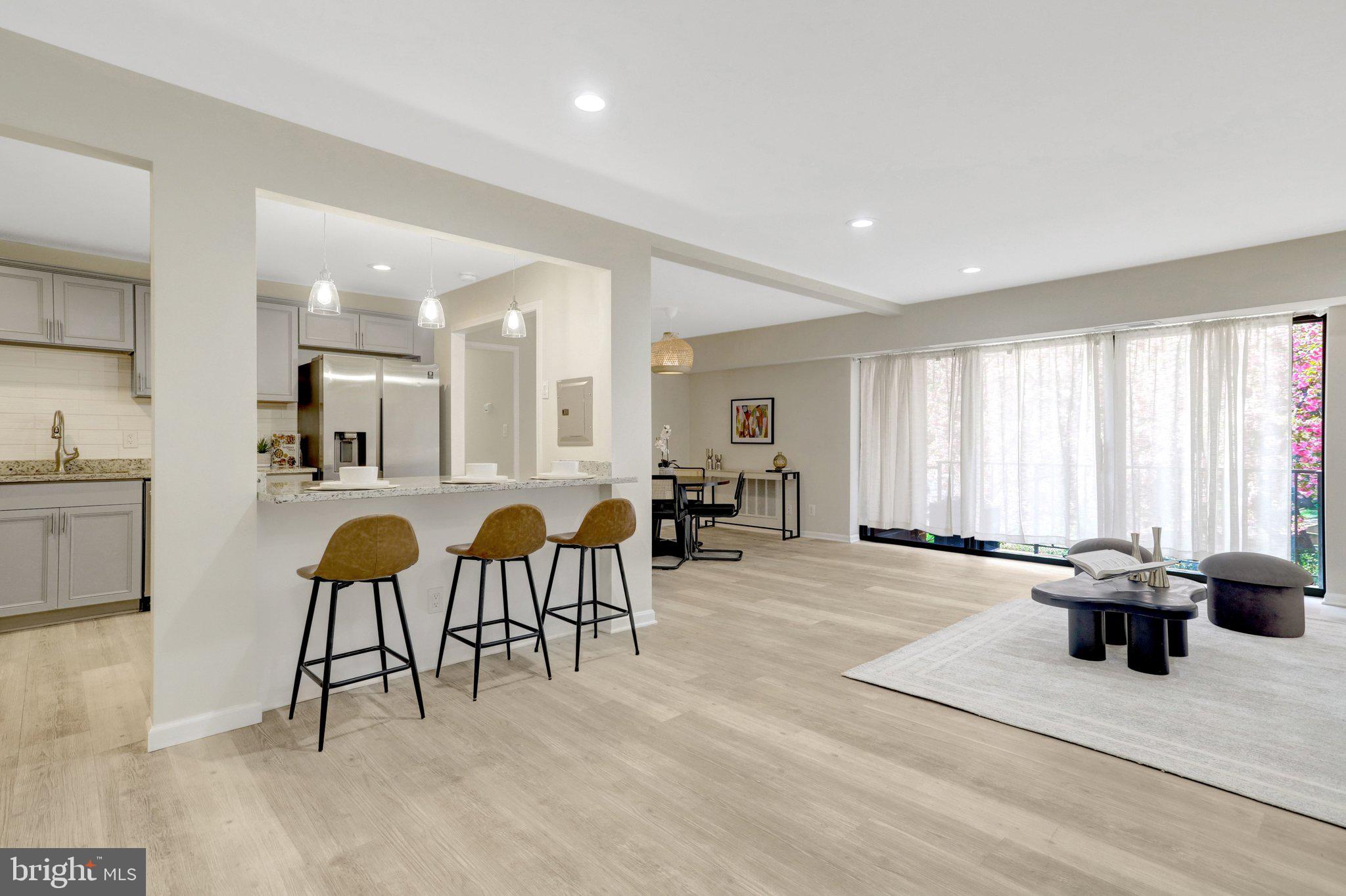 7800 DASSETT COURT 204