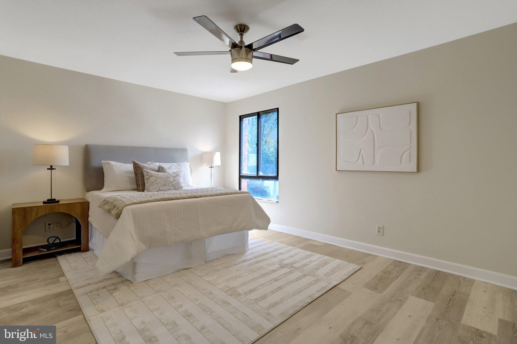 HERITAGE COURT - Residential