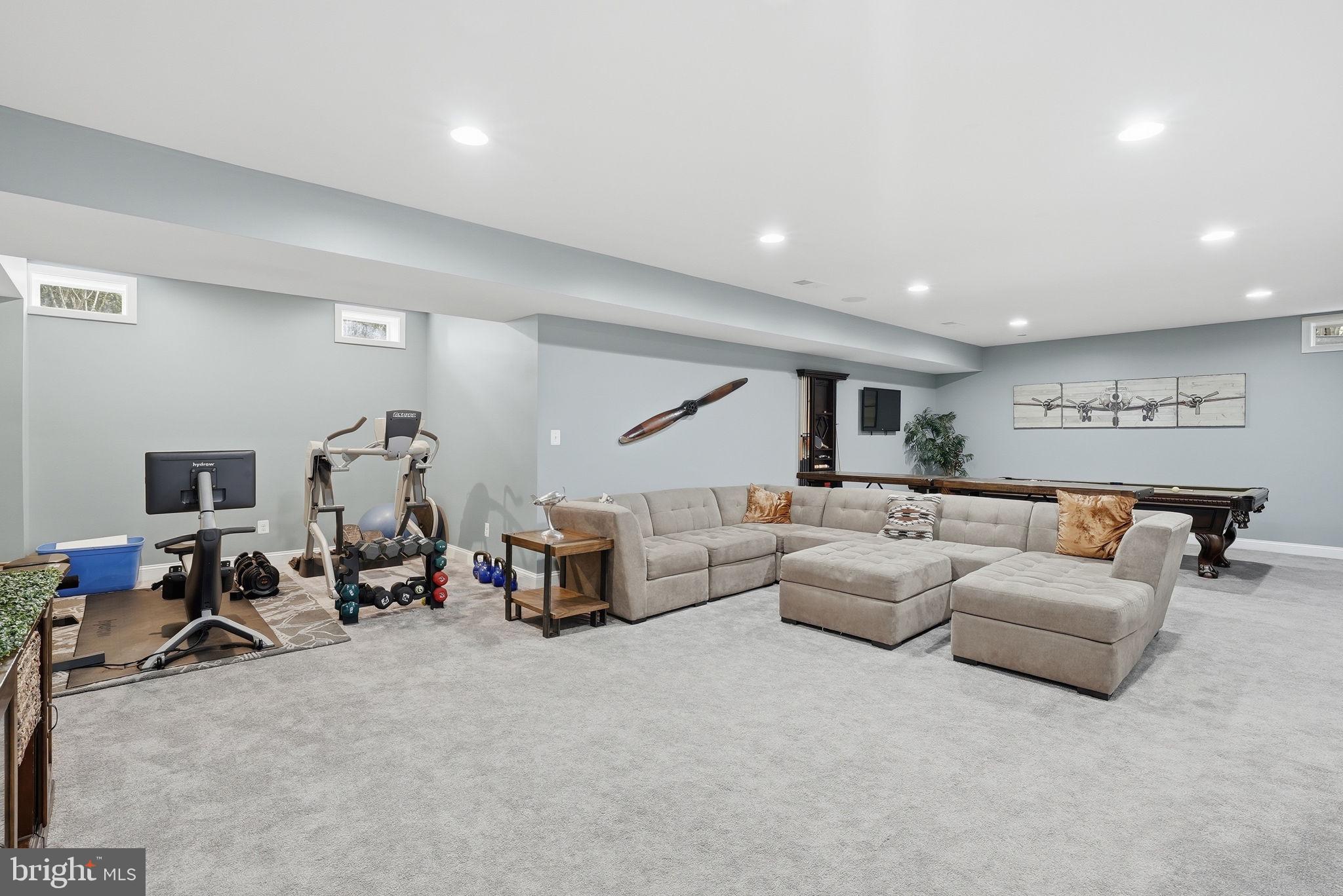 VIRGINIA FOREST - Residential