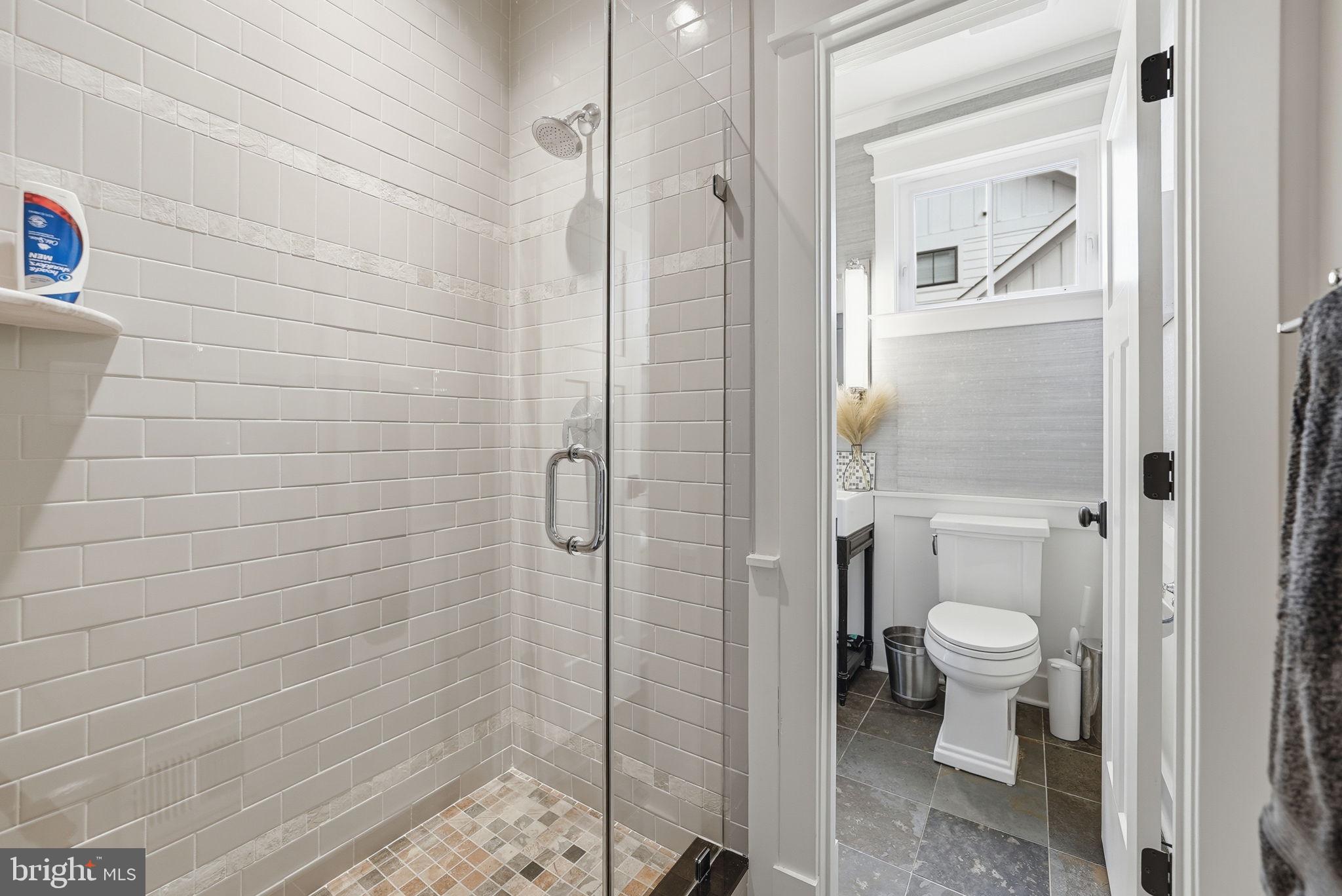 VIRGINIA FOREST - Residential