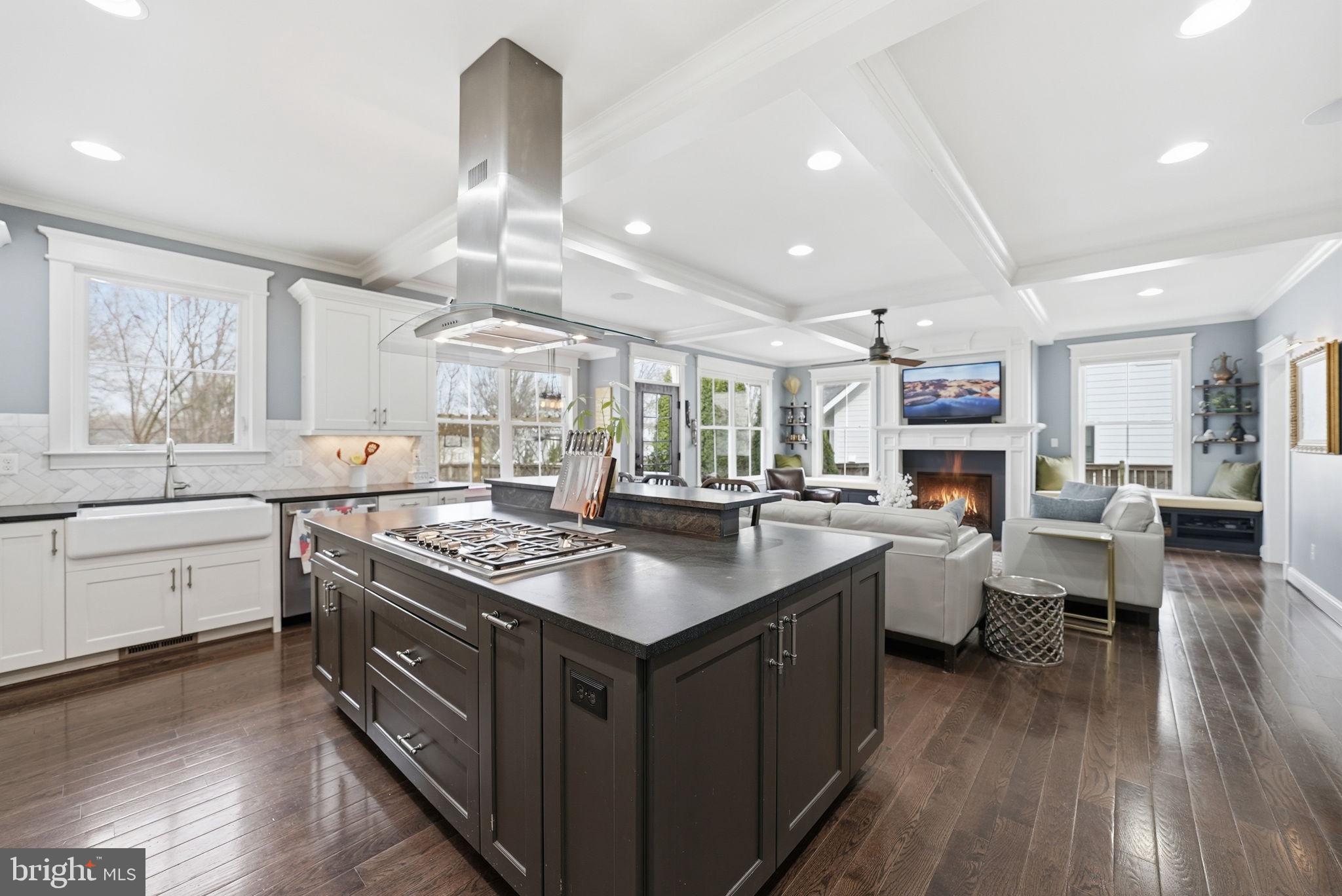 VIRGINIA FOREST - Residential