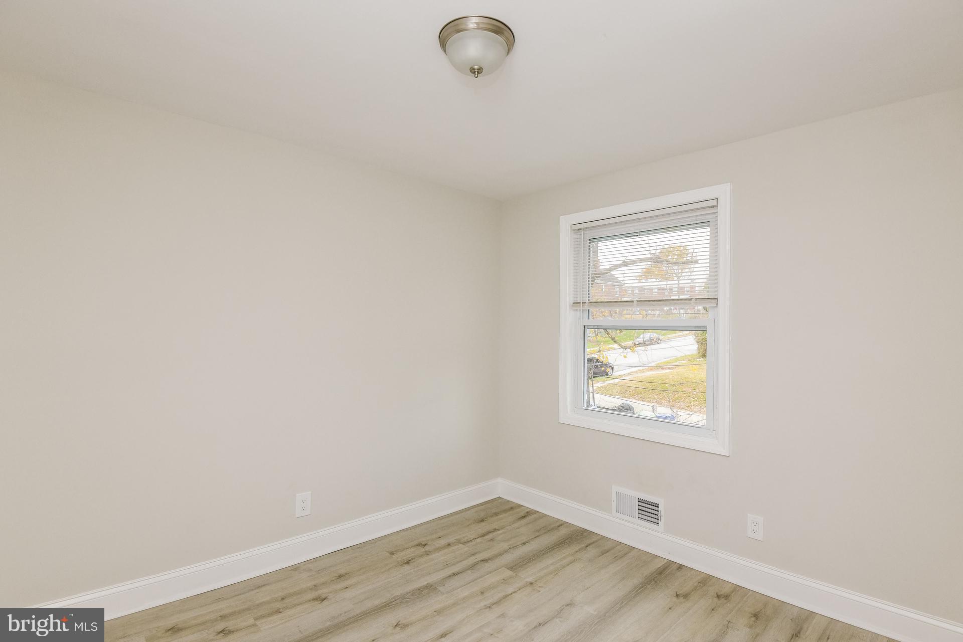 BELAIR-EDISON - Residential Lease