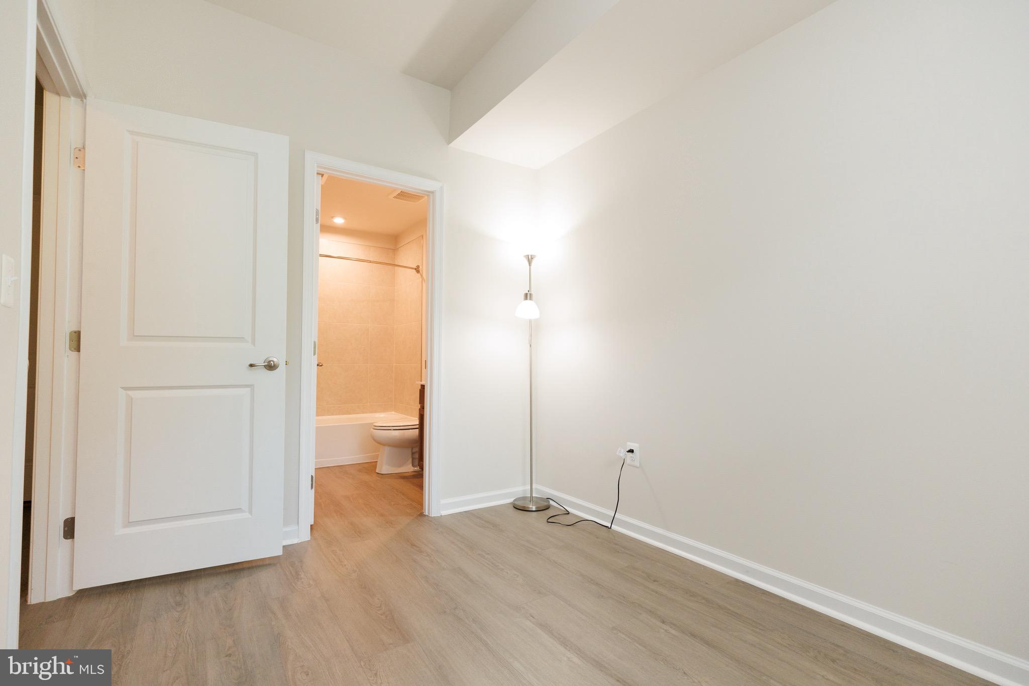 EAGLE ROW - Residential