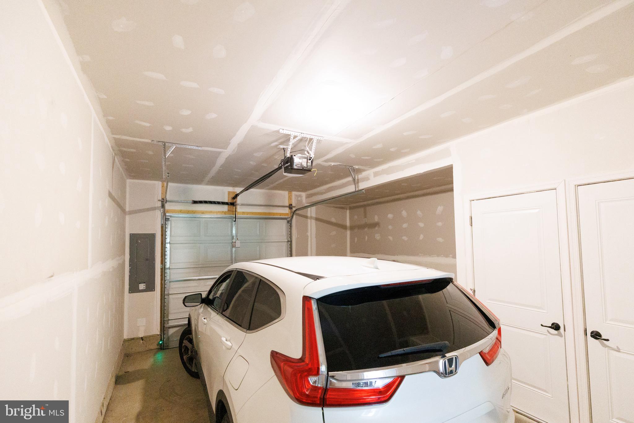 EAGLE ROW - Residential