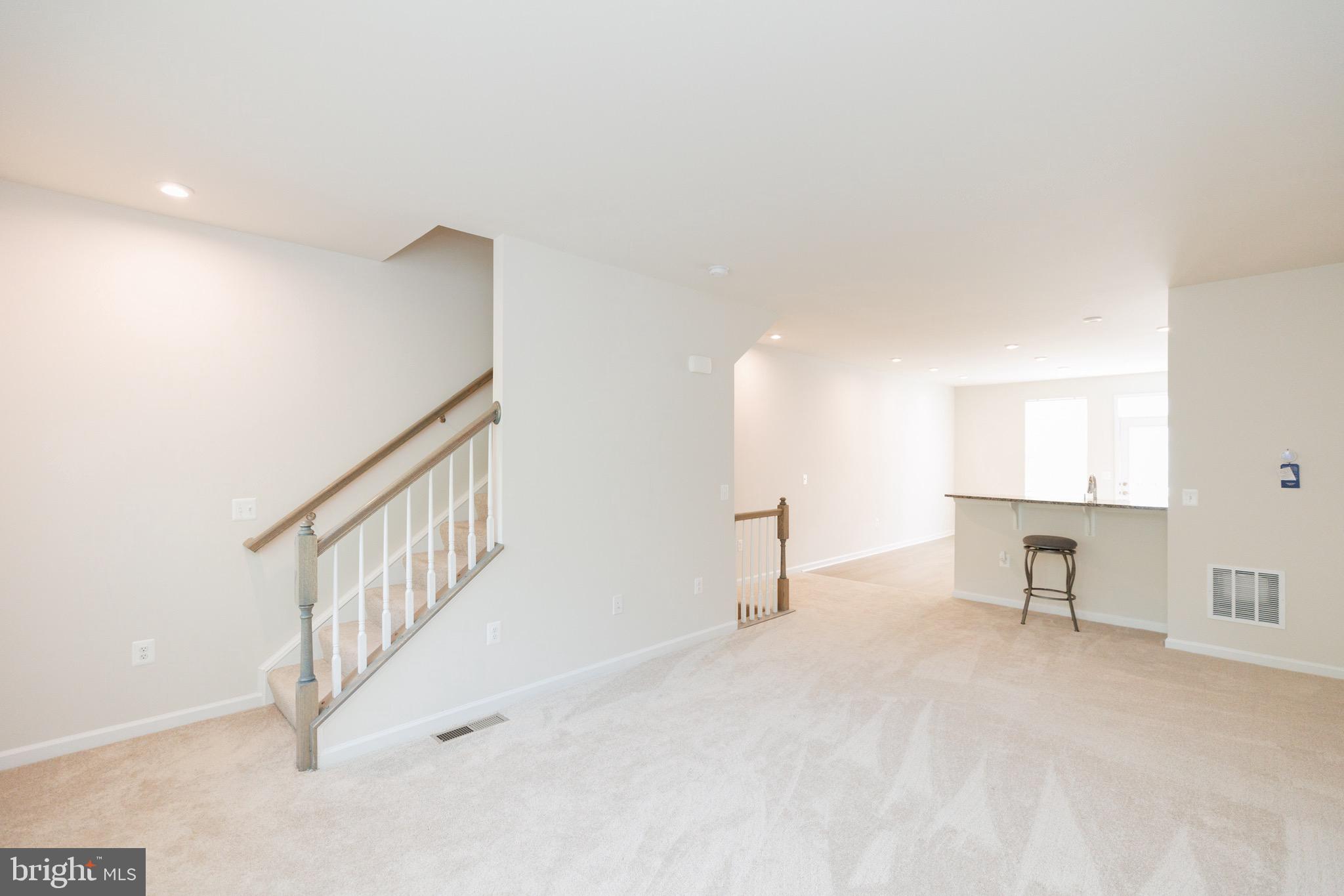 EAGLE ROW - Residential