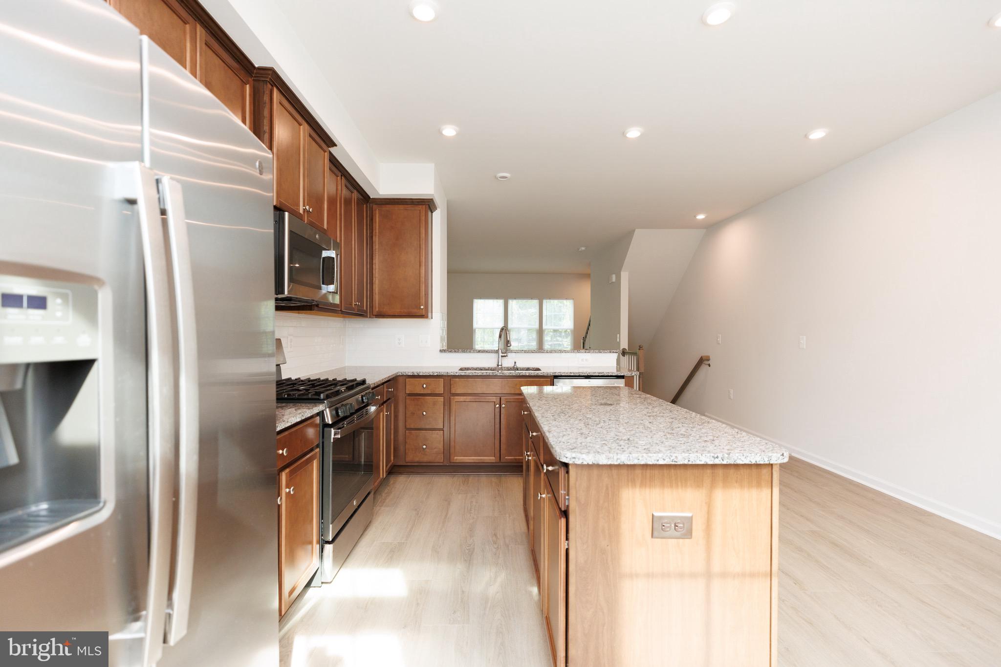 EAGLE ROW - Residential