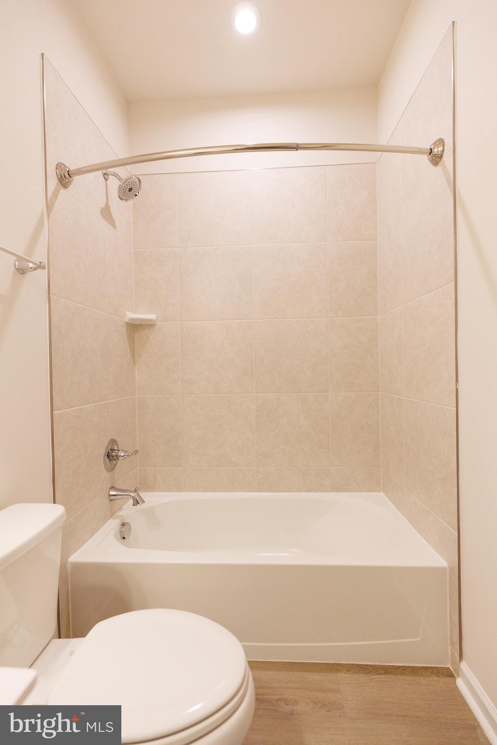 EAGLE ROW - Residential