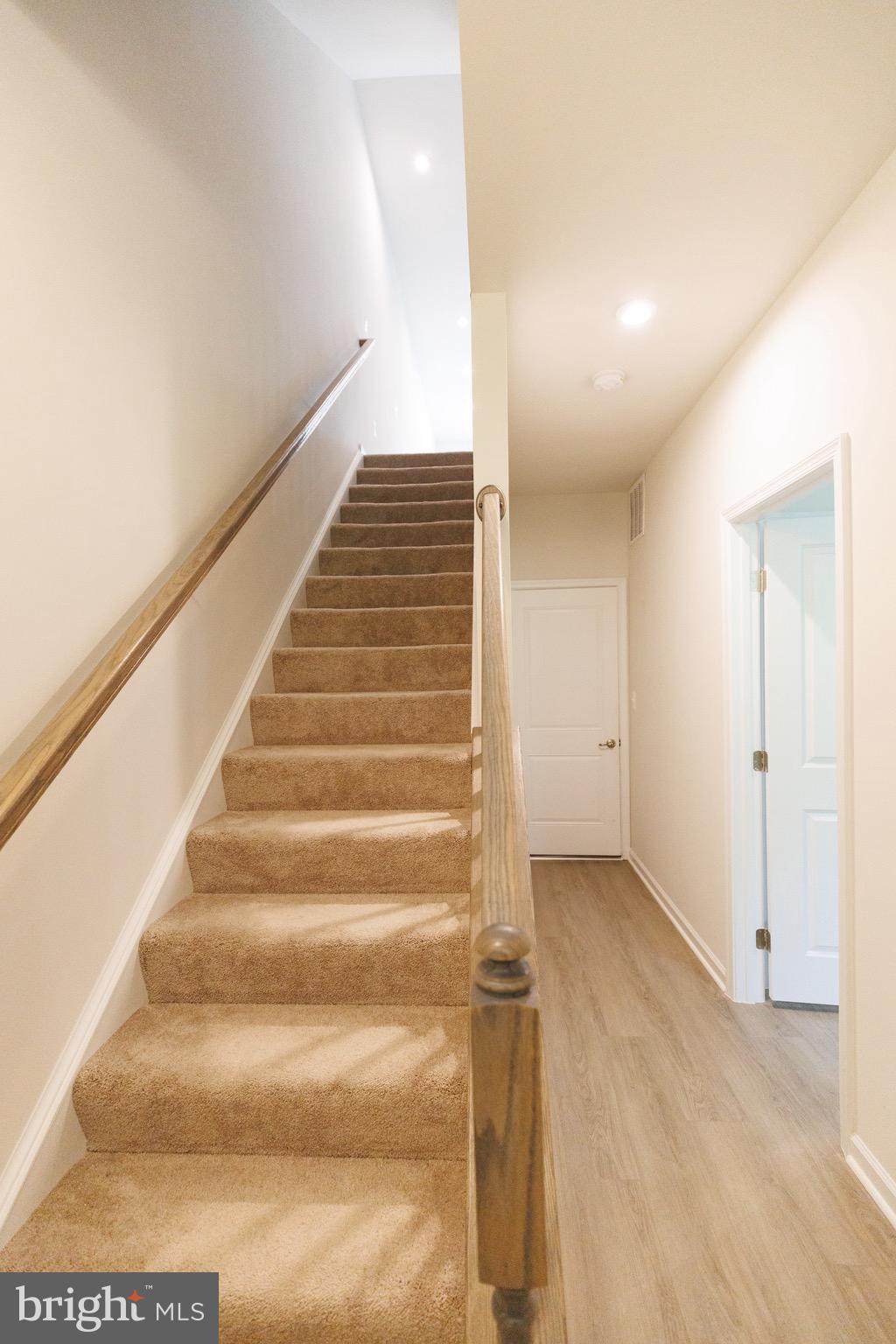 EAGLE ROW - Residential