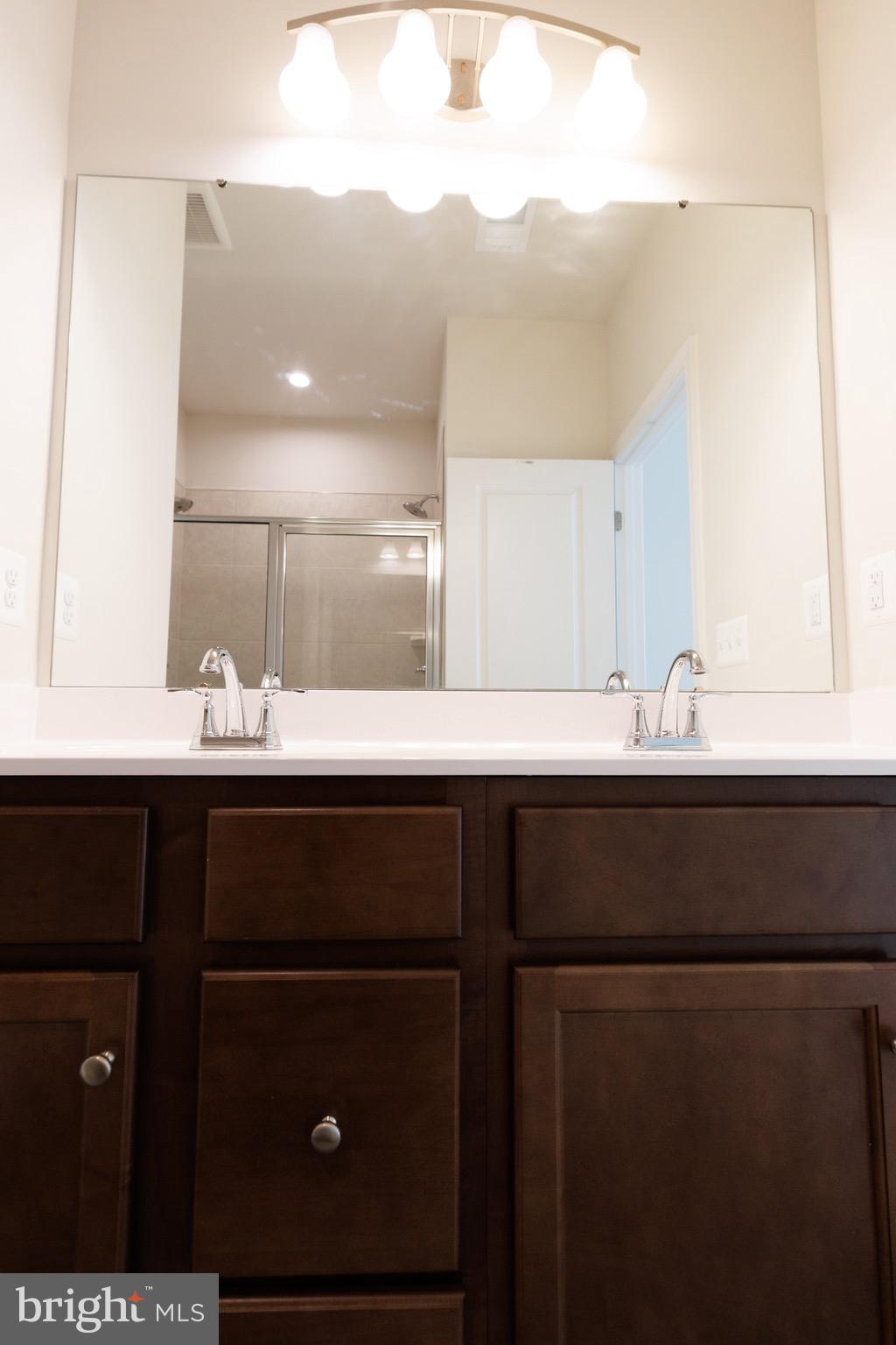 EAGLE ROW - Residential