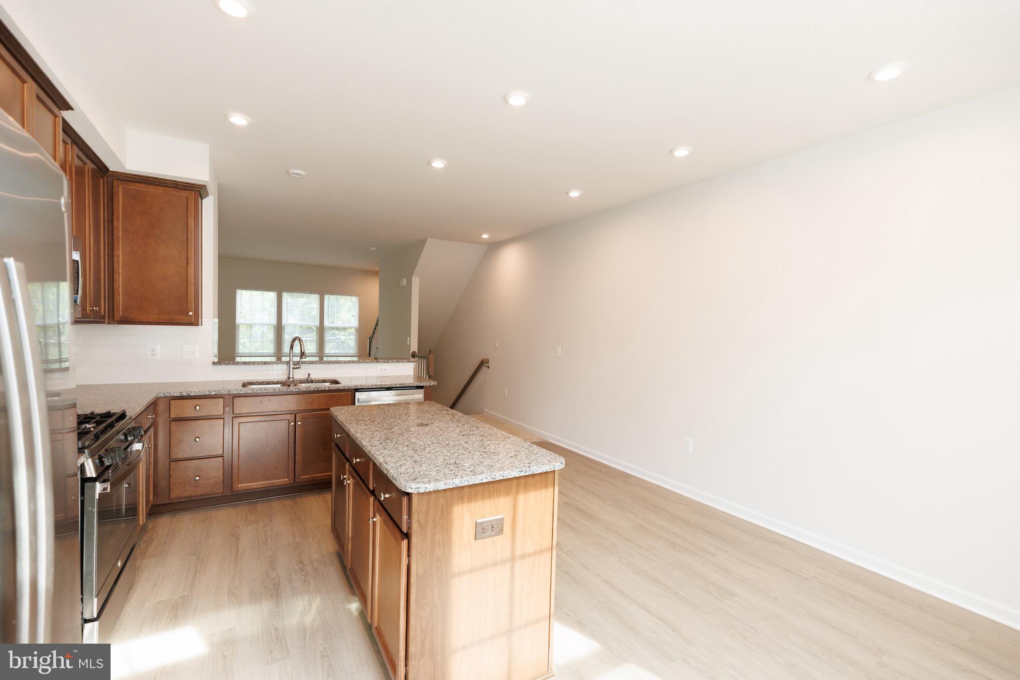 EAGLE ROW - Residential