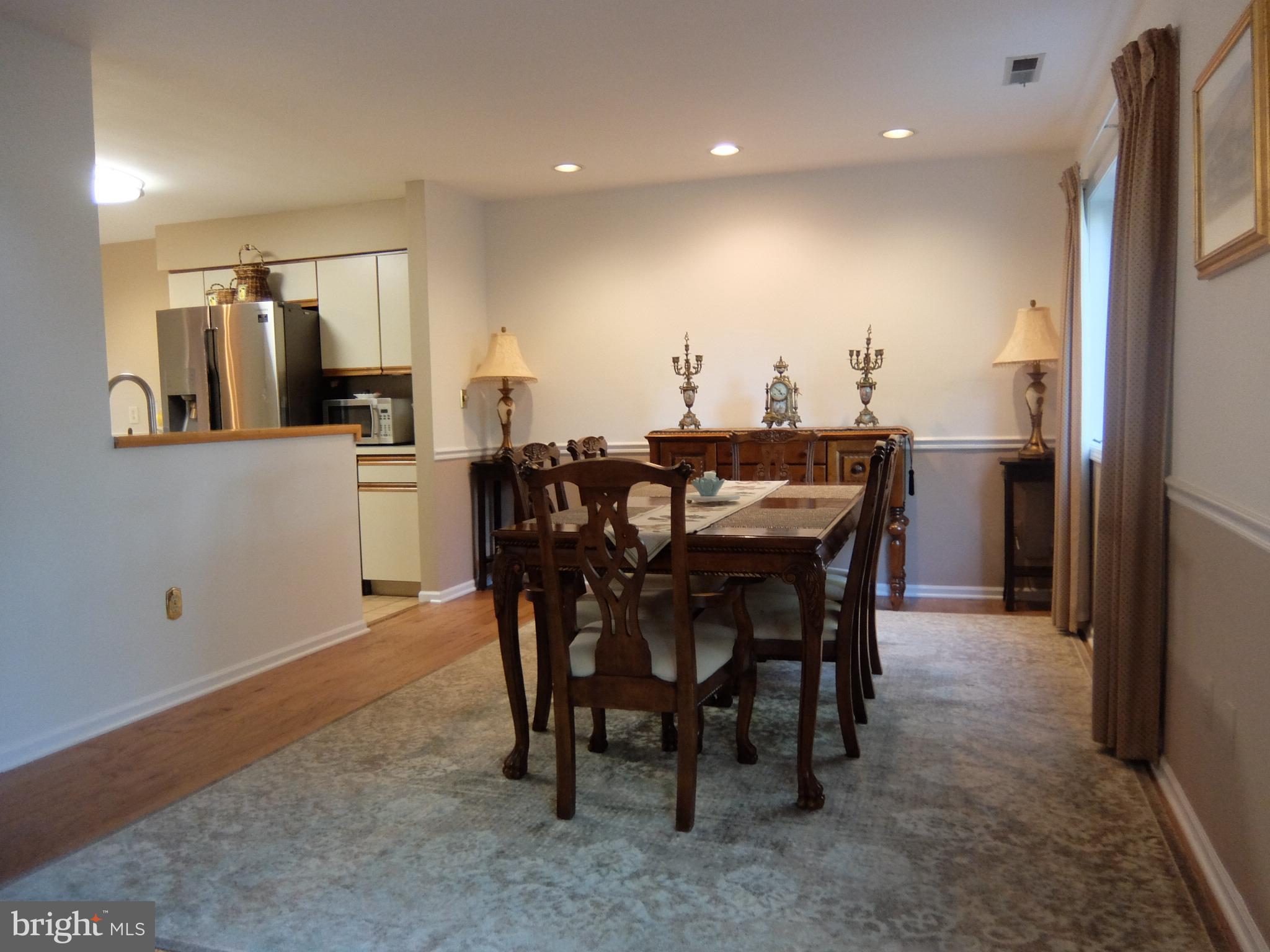 27 WOODMONT