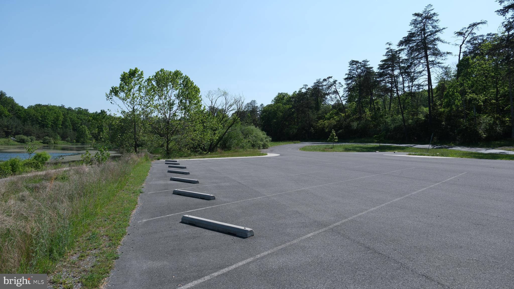 WARDEN LAKE - Residential