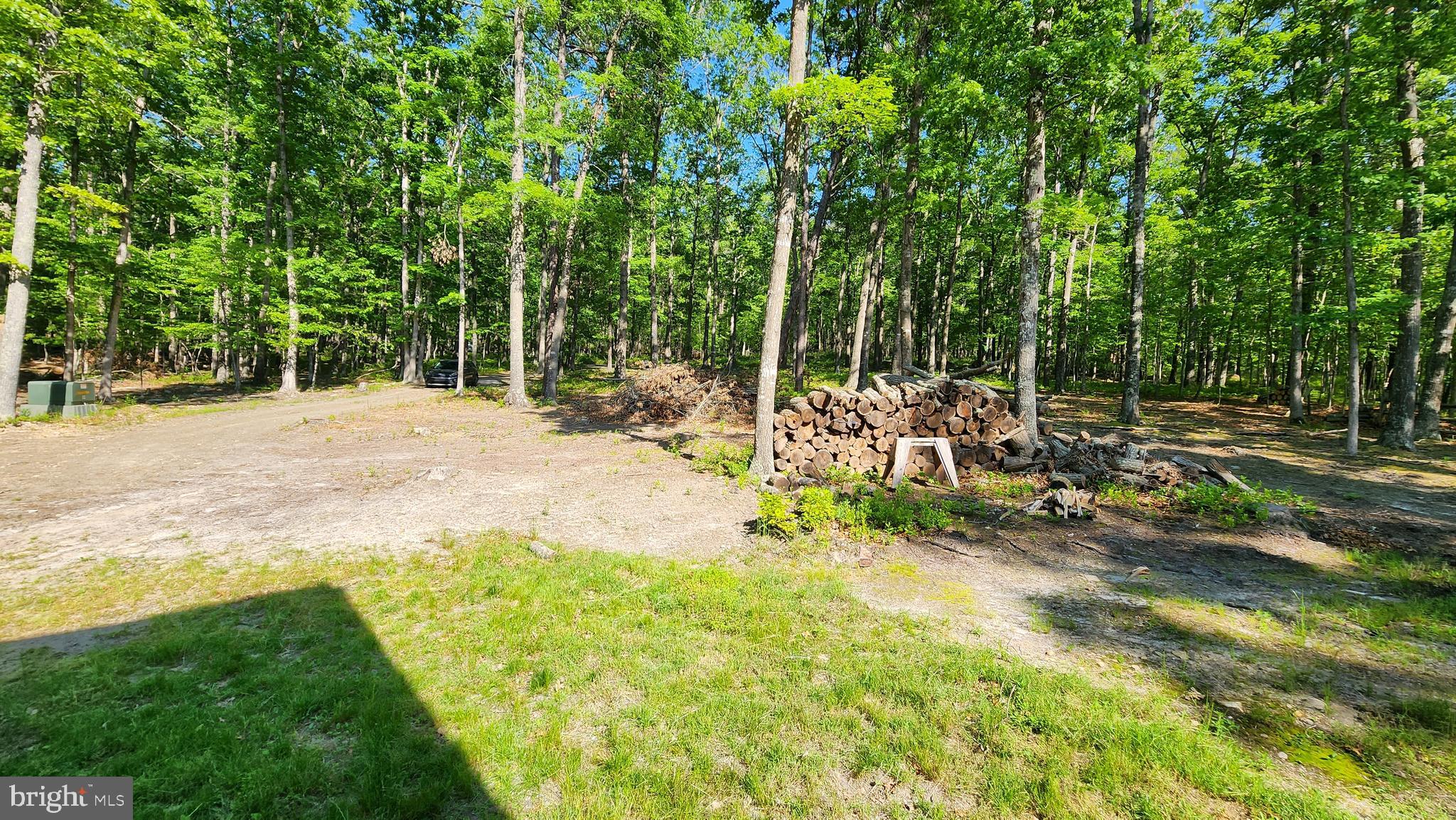 WARDEN LAKE - Residential