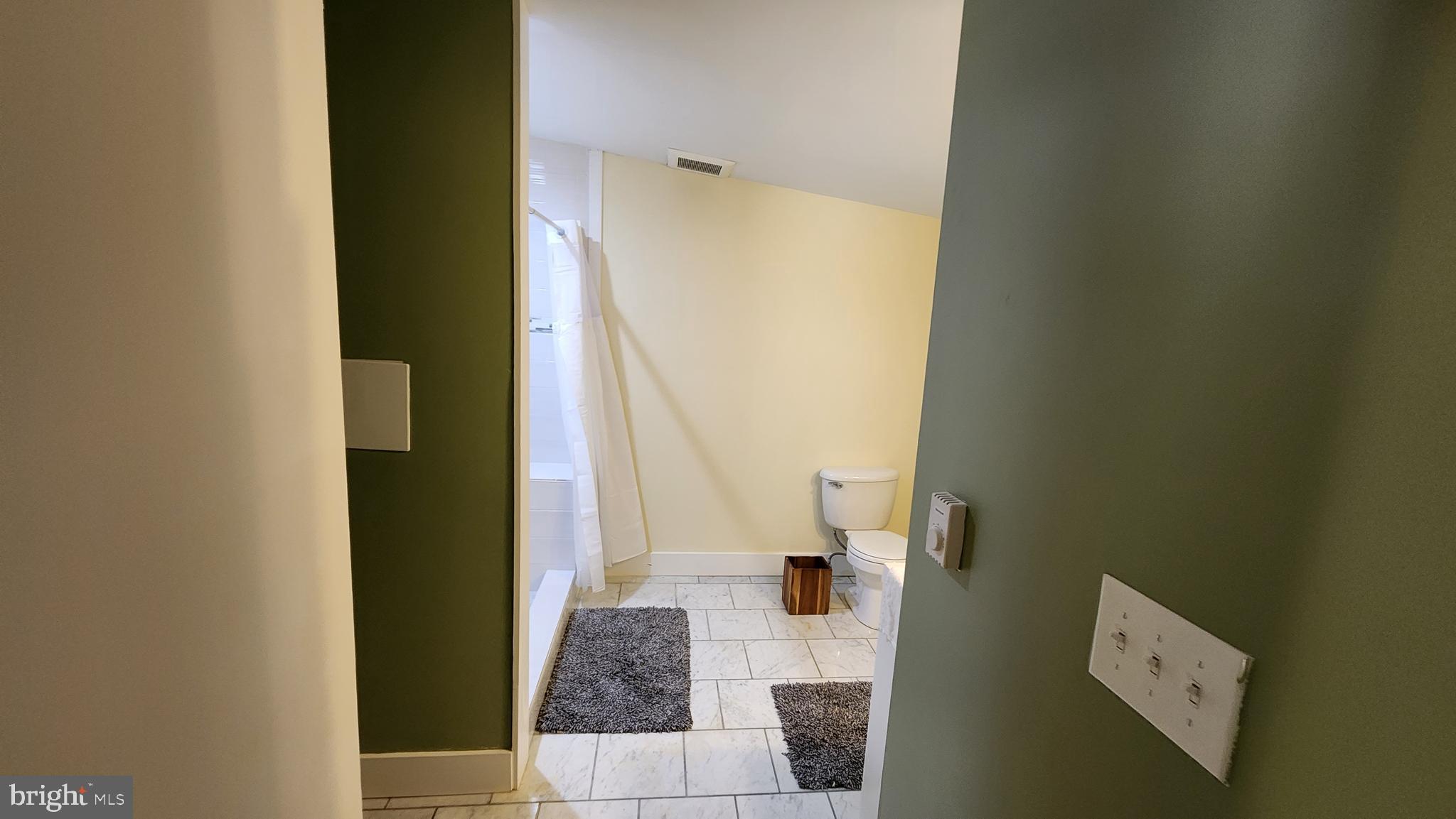 WARDEN LAKE - Residential