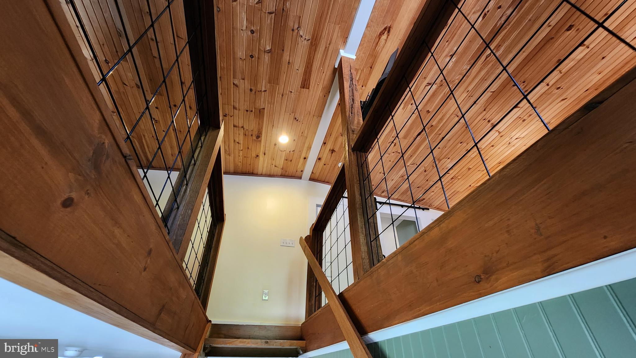 WARDEN LAKE - Residential