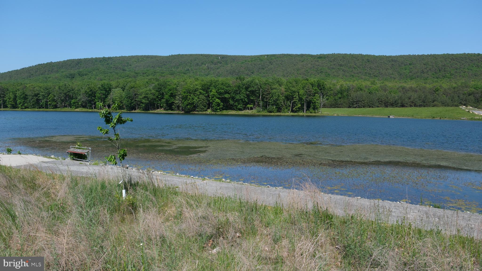 WARDEN LAKE - Residential