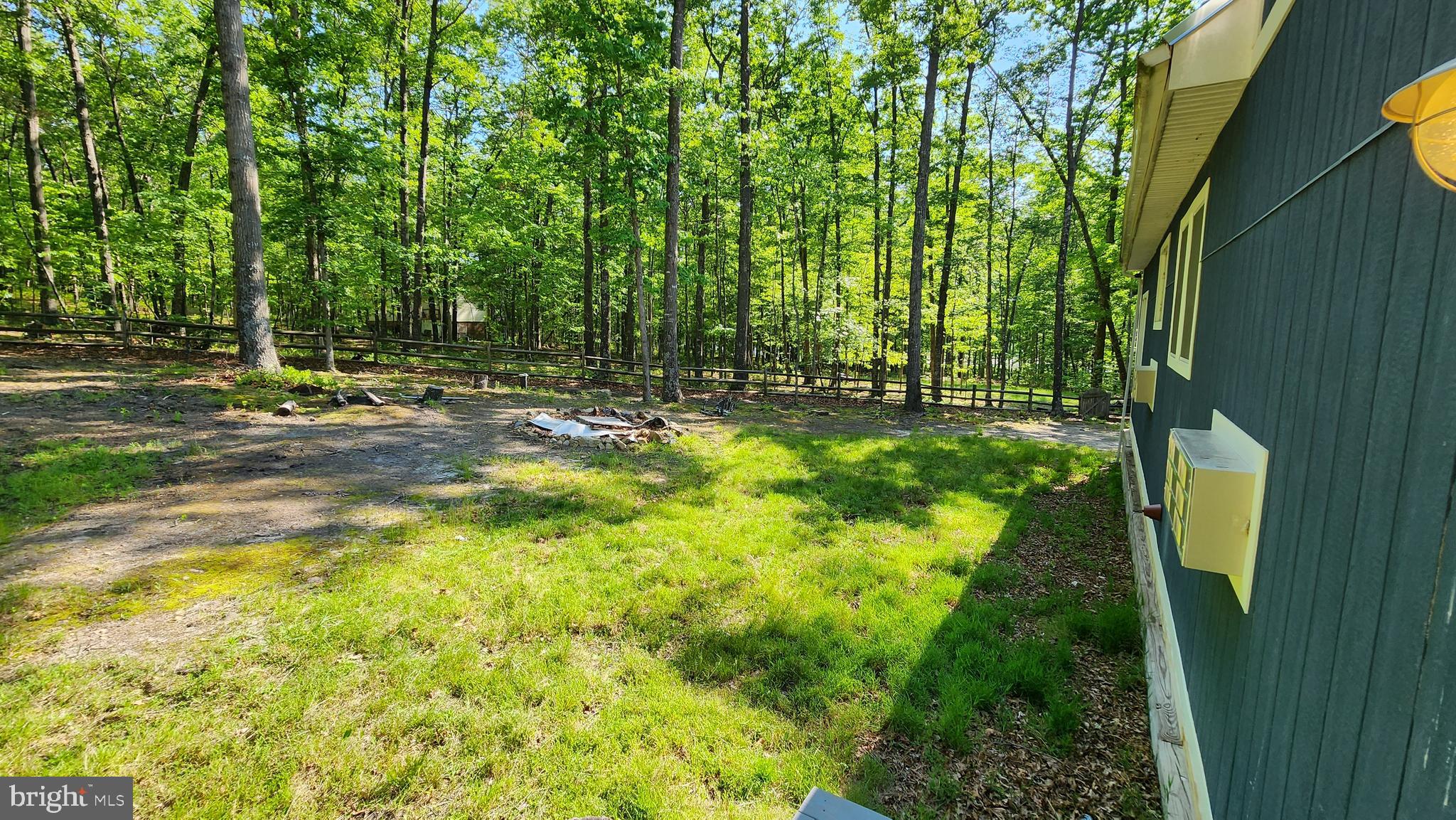 WARDEN LAKE - Residential