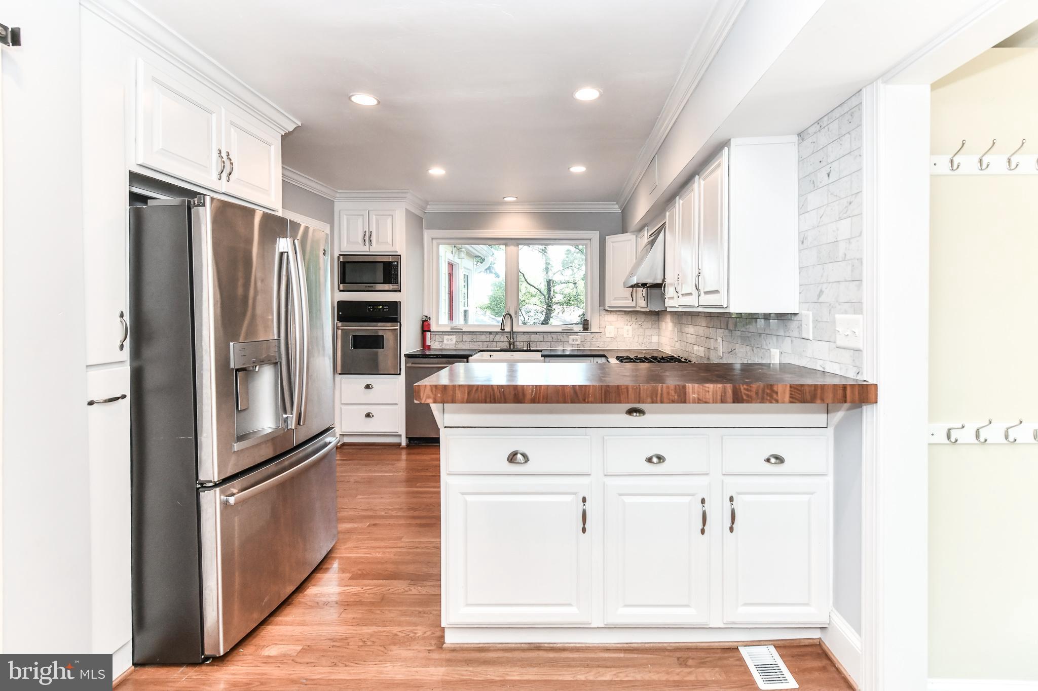 MEMORIAL HEIGHTS - Residential Lease