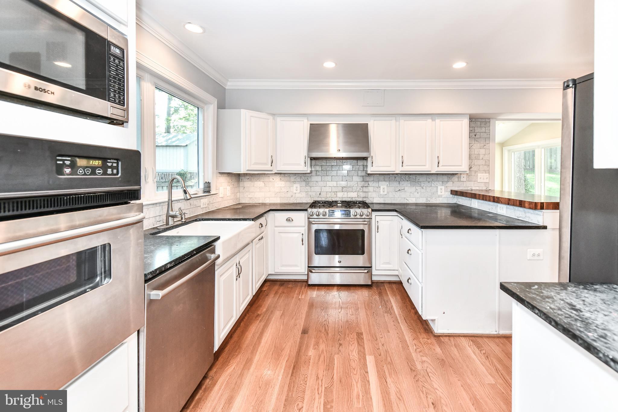 MEMORIAL HEIGHTS - Residential Lease