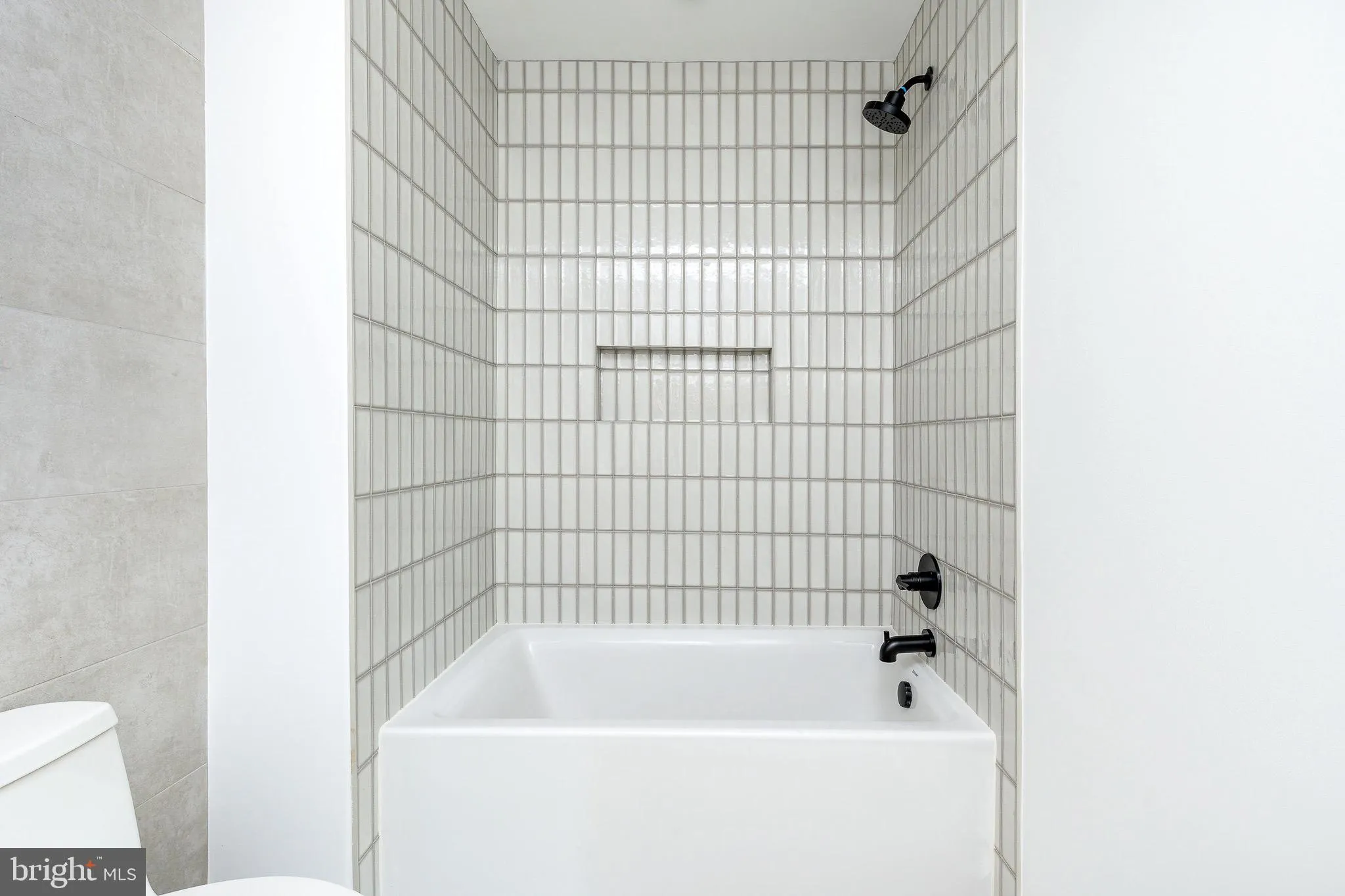 Berwyn, Pennsylvania 19312, United States, 5 Bedrooms Bedrooms, ,6 BathroomsBathrooms,Residential,Active,138791