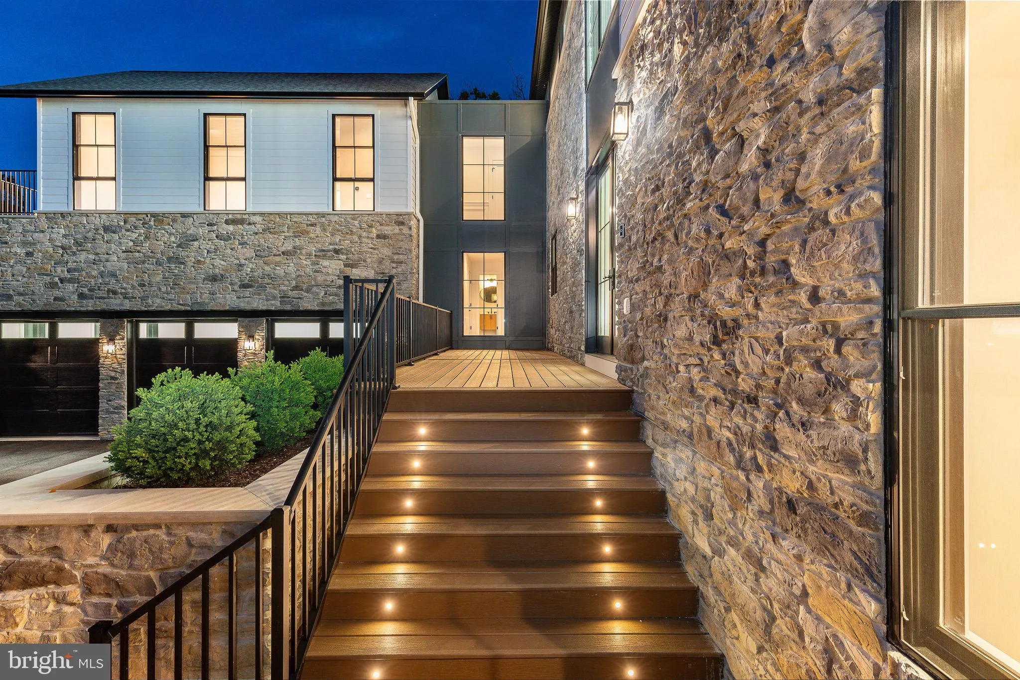 Berwyn, Pennsylvania 19312, United States, 5 Bedrooms Bedrooms, ,6 BathroomsBathrooms,Residential,Active,138791