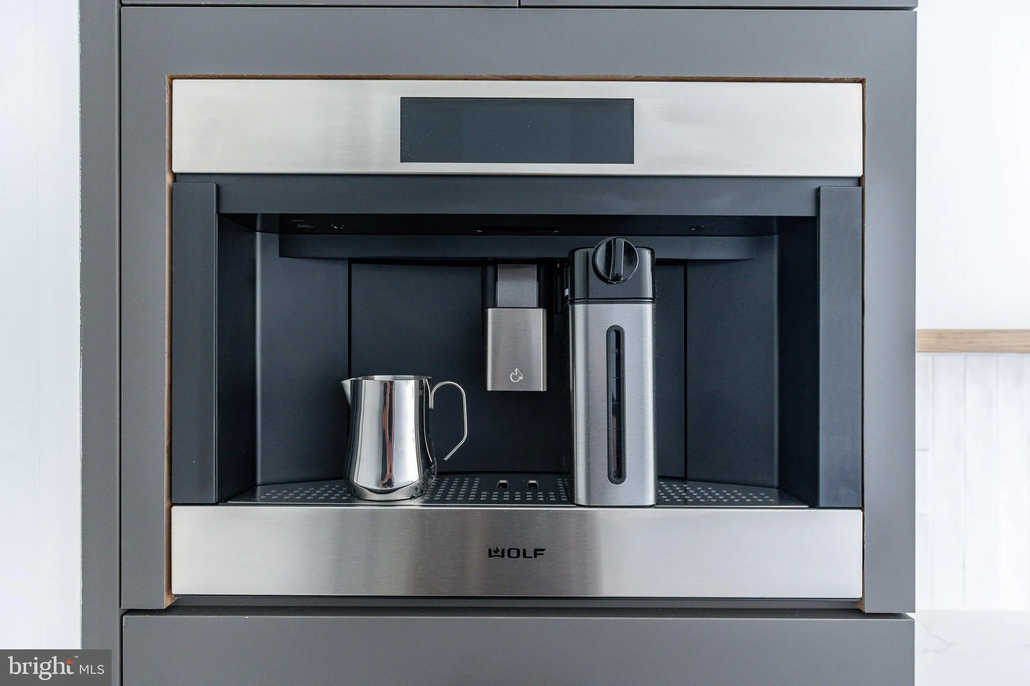 Berwyn, Pennsylvania 19312, United States, 5 Bedrooms Bedrooms, ,6 BathroomsBathrooms,Residential,Active,138791