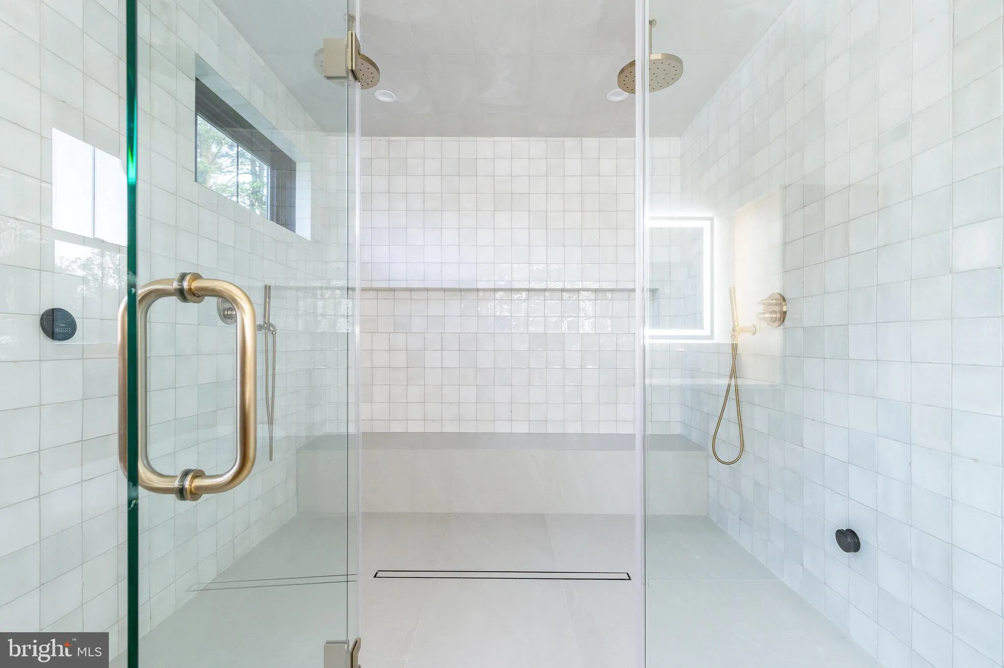 Berwyn, Pennsylvania 19312, United States, 5 Bedrooms Bedrooms, ,6 BathroomsBathrooms,Residential,Active,138791