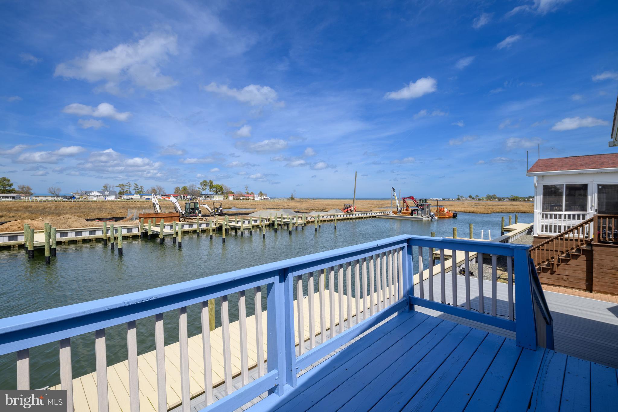 MARINERS COVE - Residential