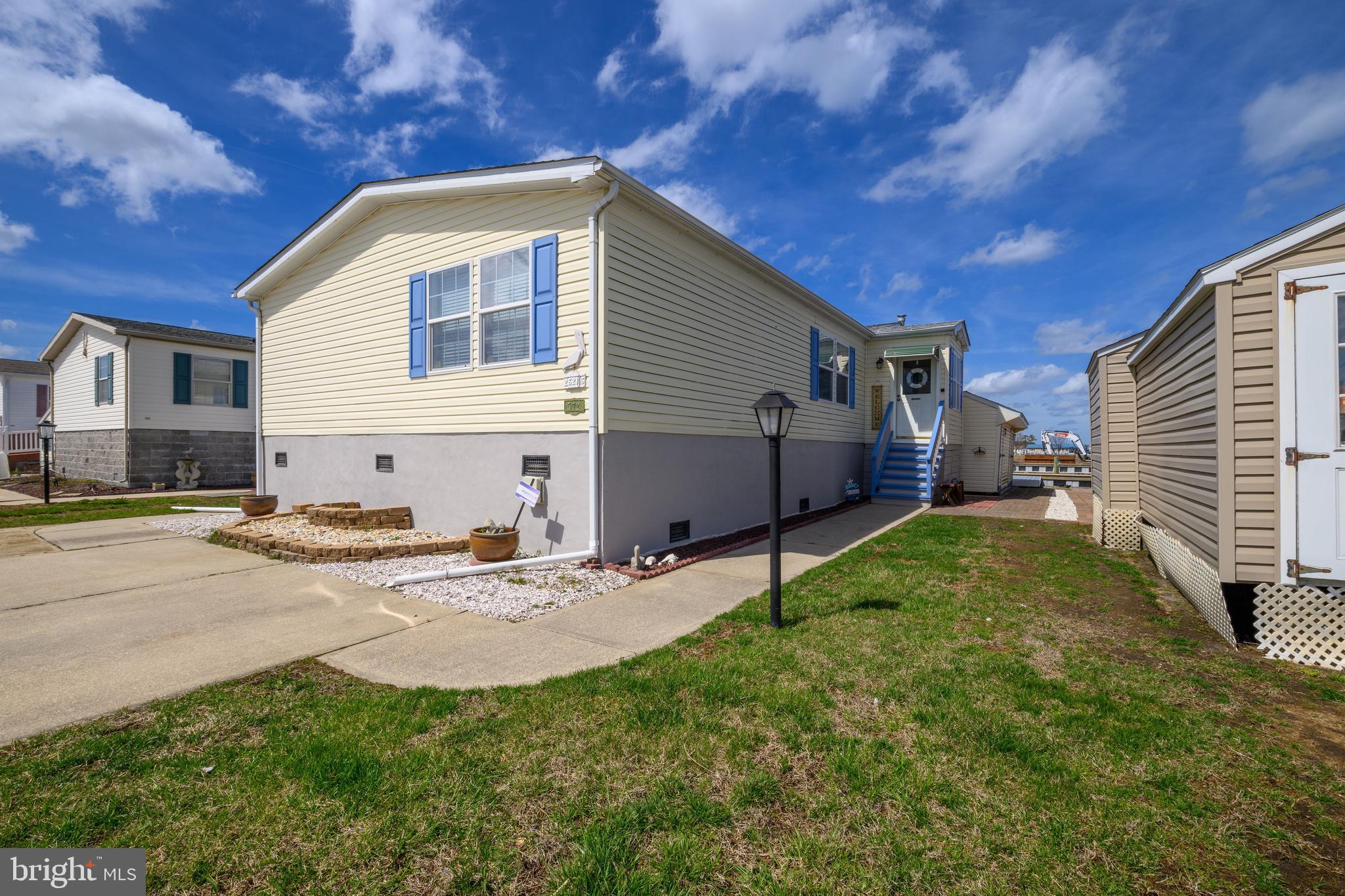 MARINERS COVE - Residential