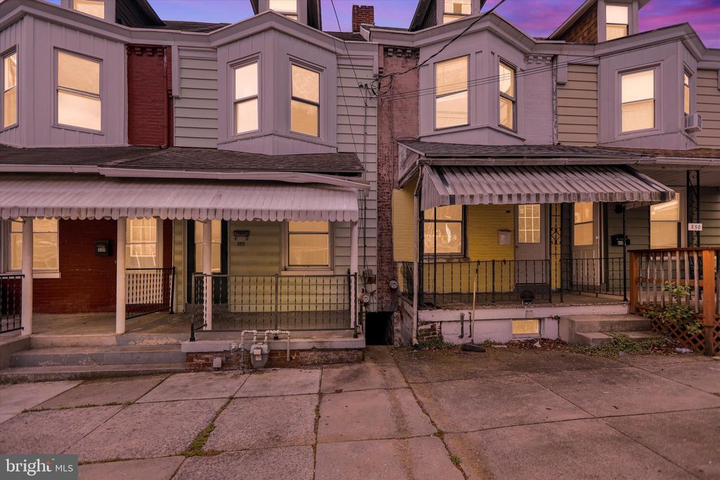 Photo of 846 Prangley Avenue, Lancaster, PA 17603 (MLS # PALA2050836)