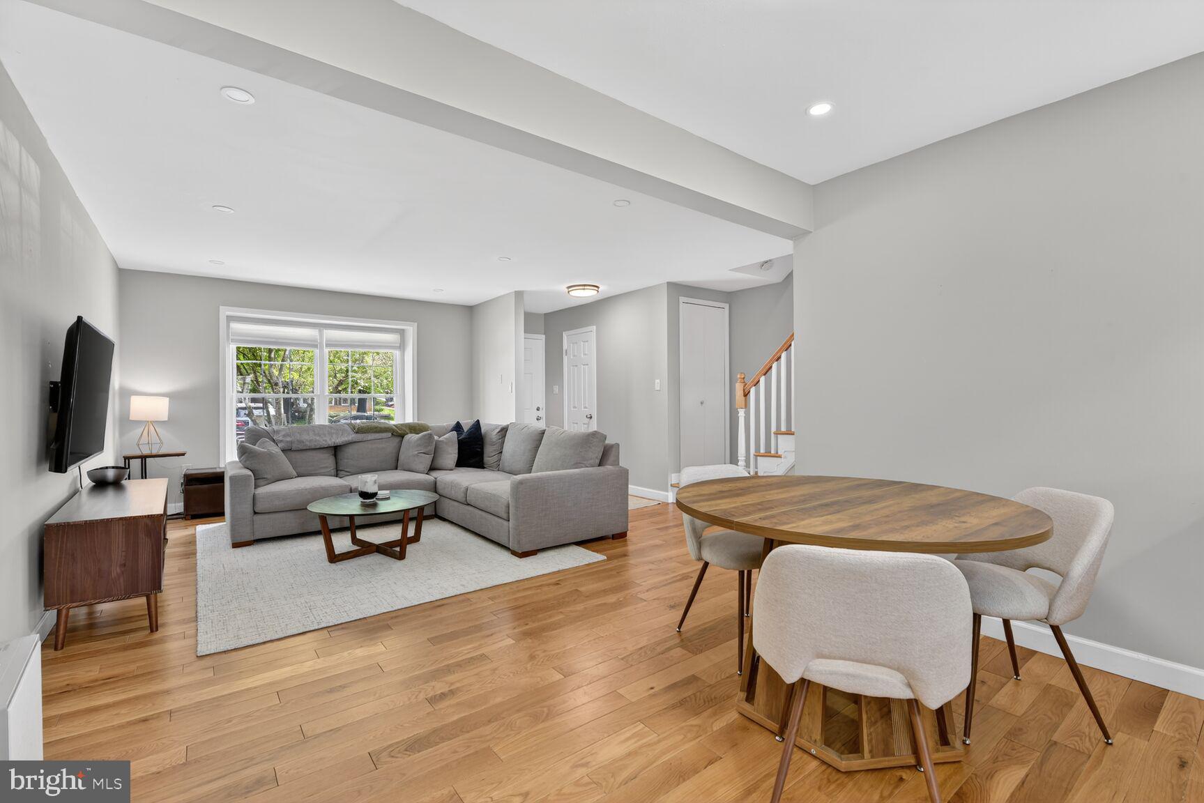 WATERFORD - Residential