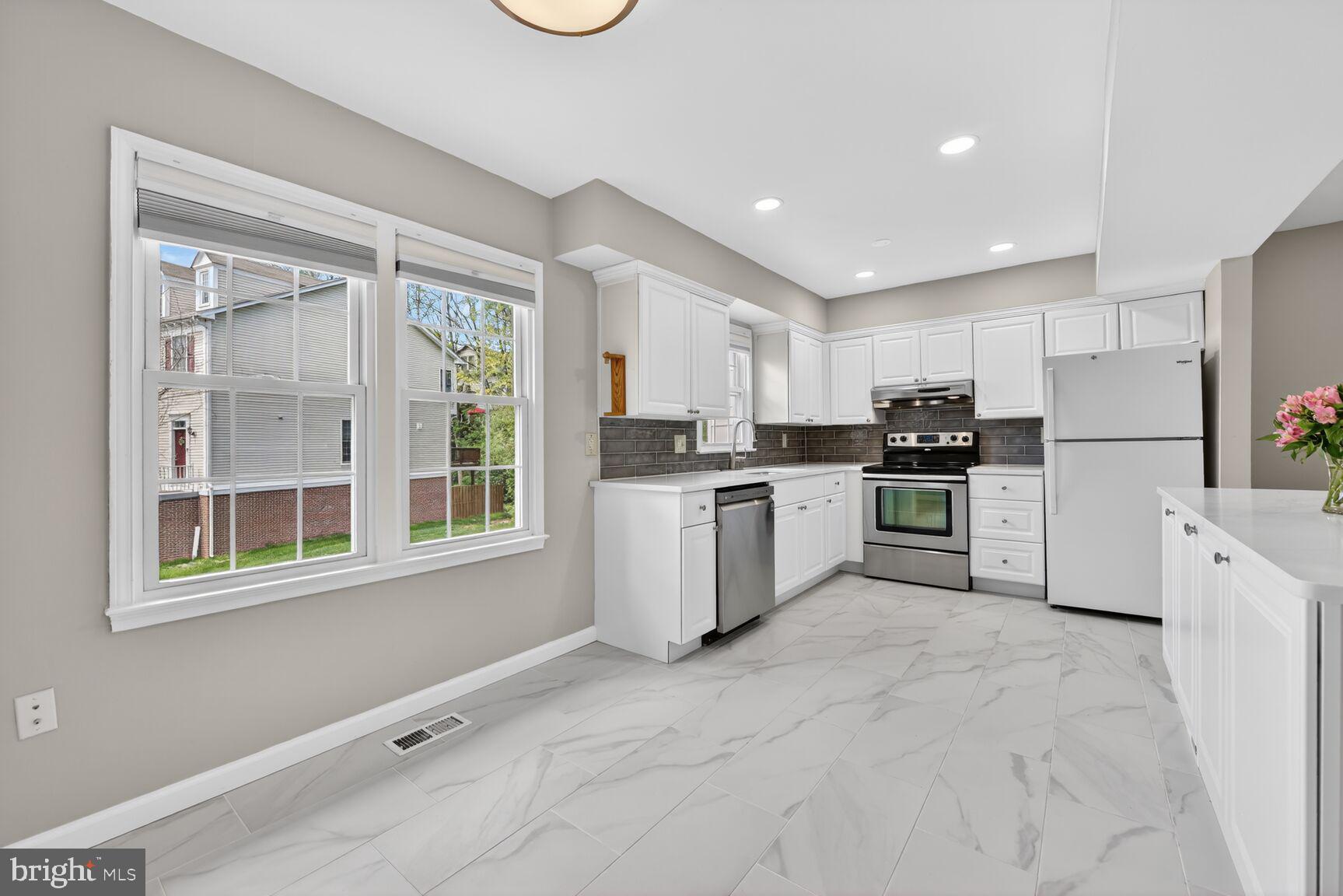 WATERFORD - Residential