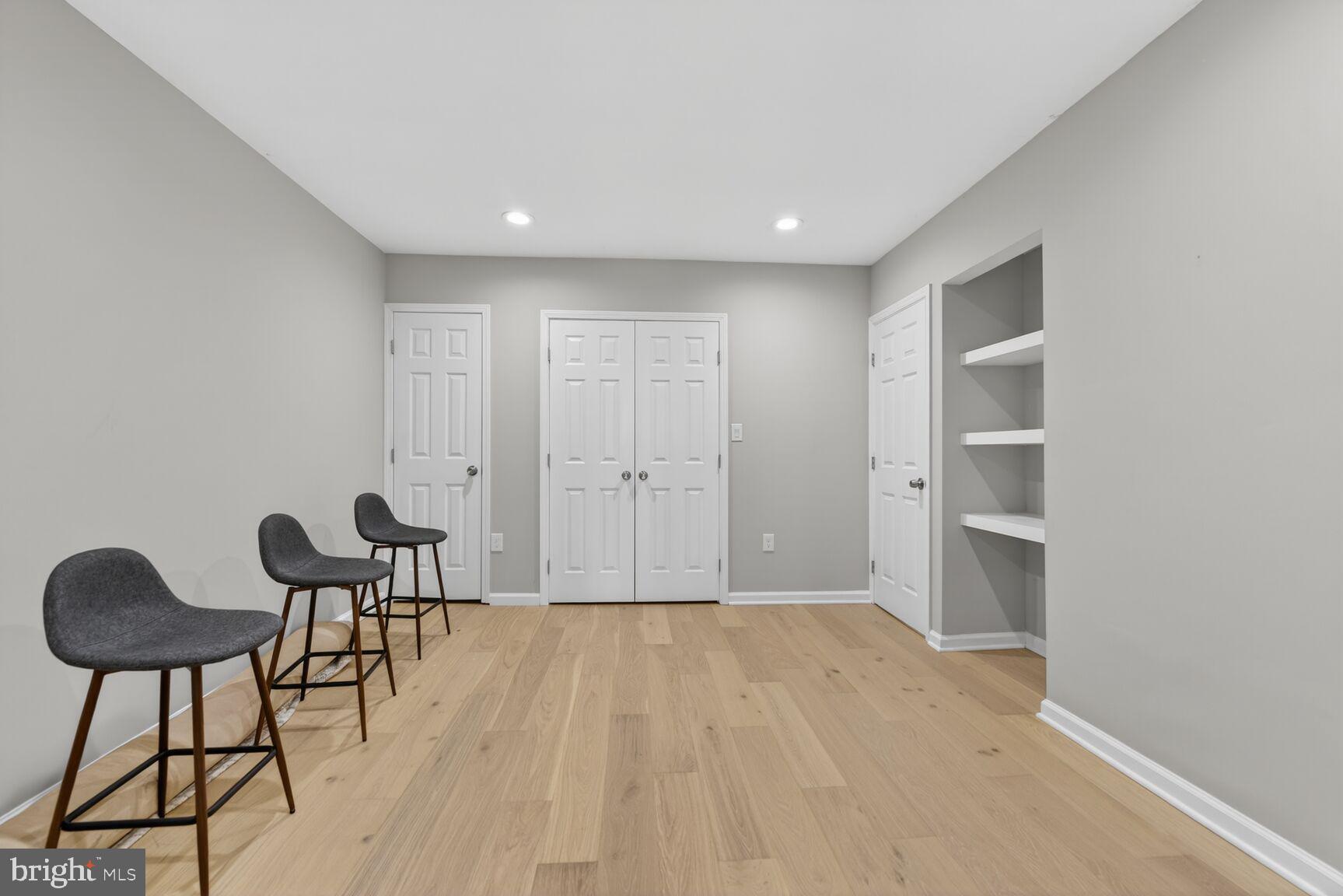 WATERFORD - Residential