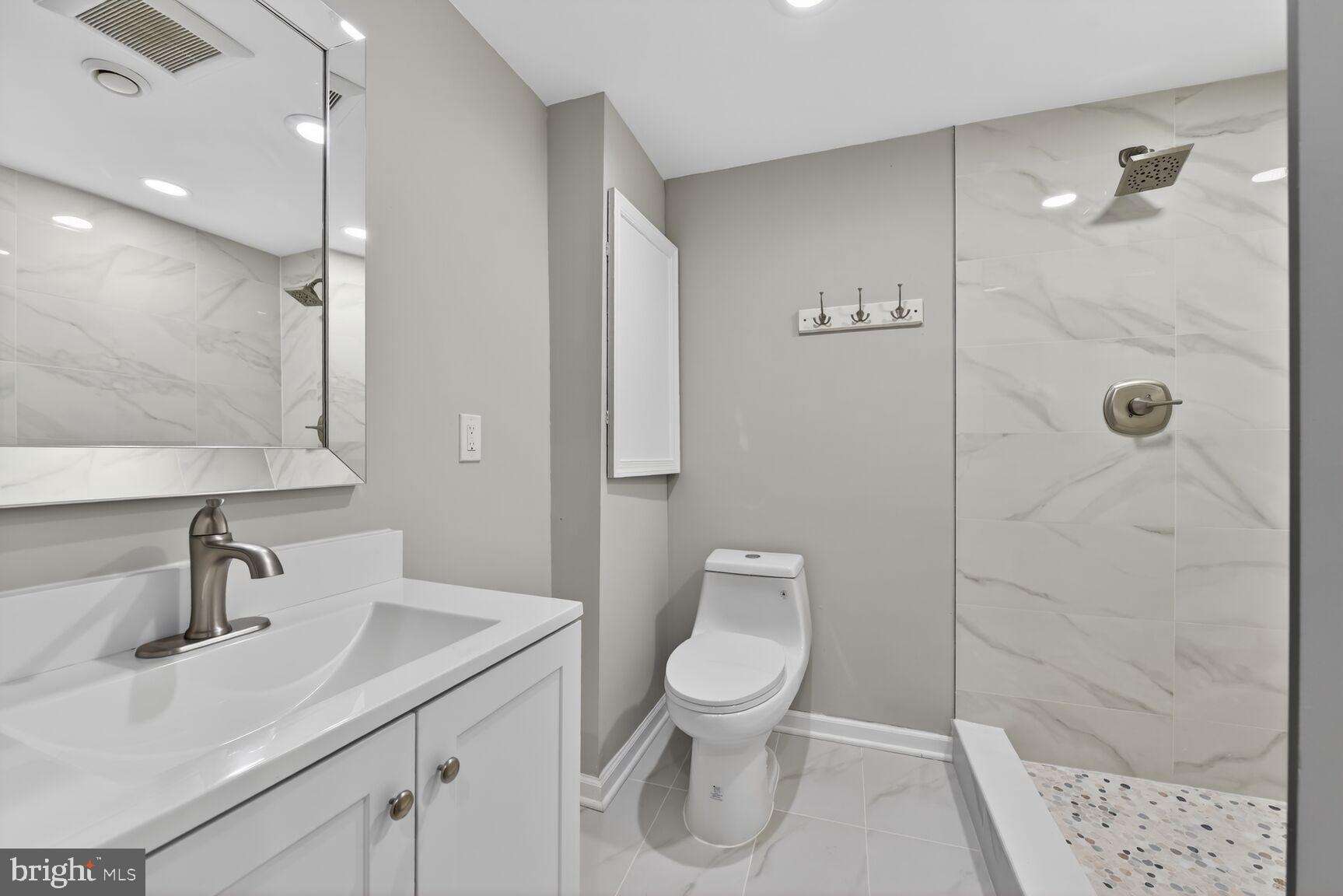 WATERFORD - Residential