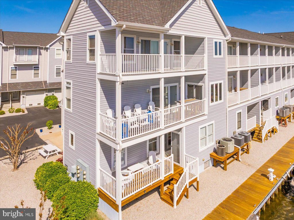 Photo of 39078 Beacon Drive #18, FENWICK ISLAND, DE 19944 (MLS # DESU2084410)