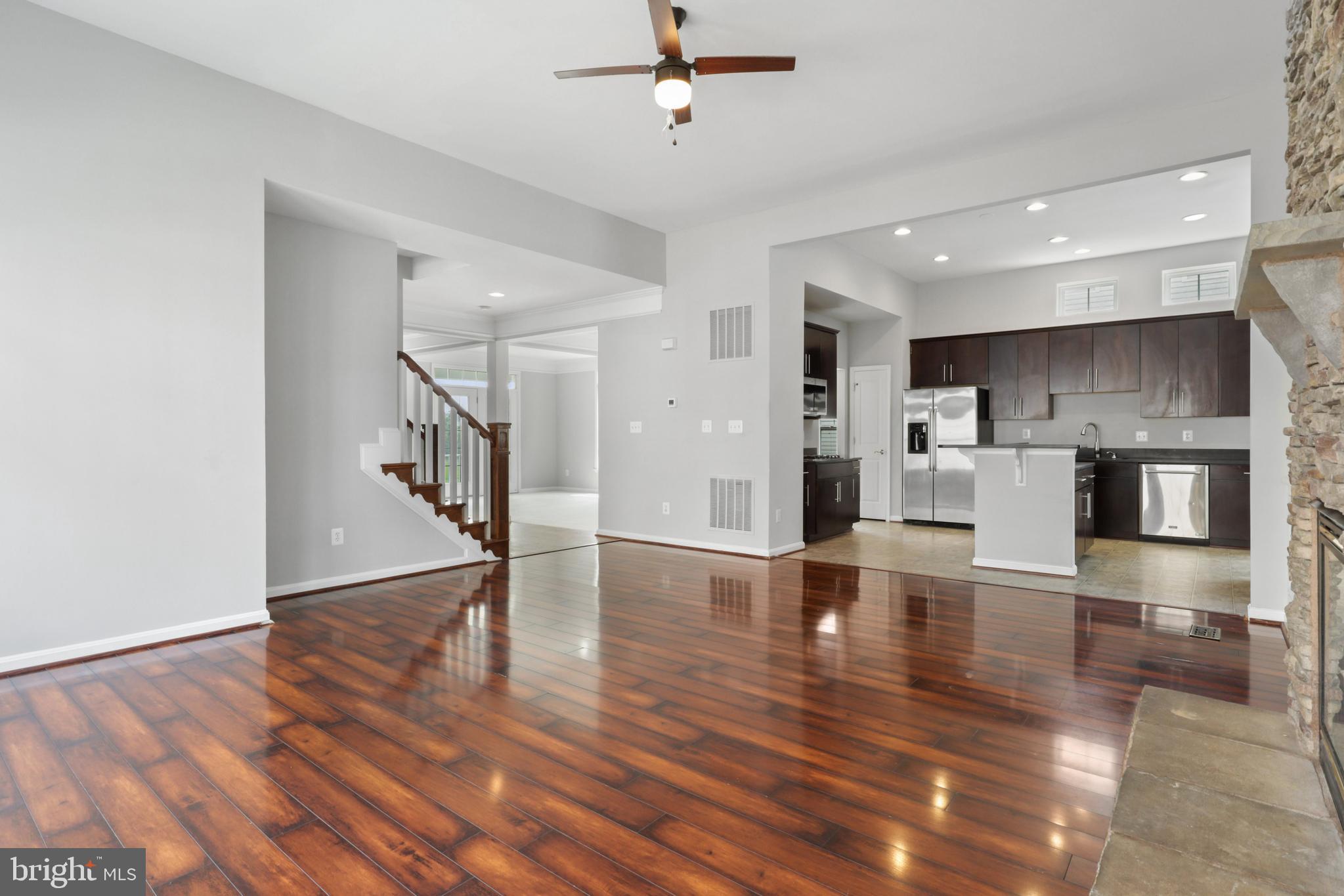 STONE RIDGE SOUTH - Residential Lease