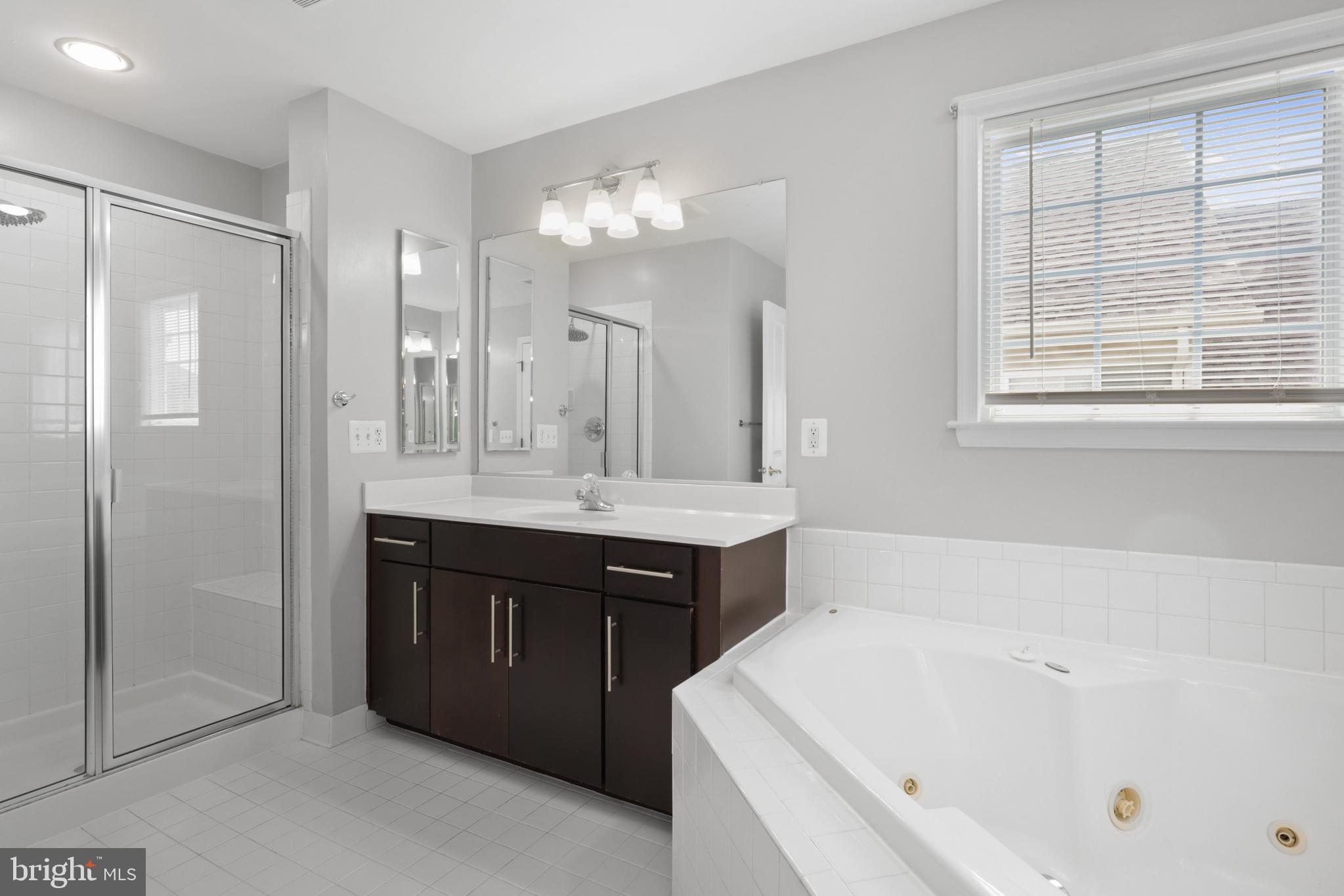 STONE RIDGE SOUTH - Residential Lease