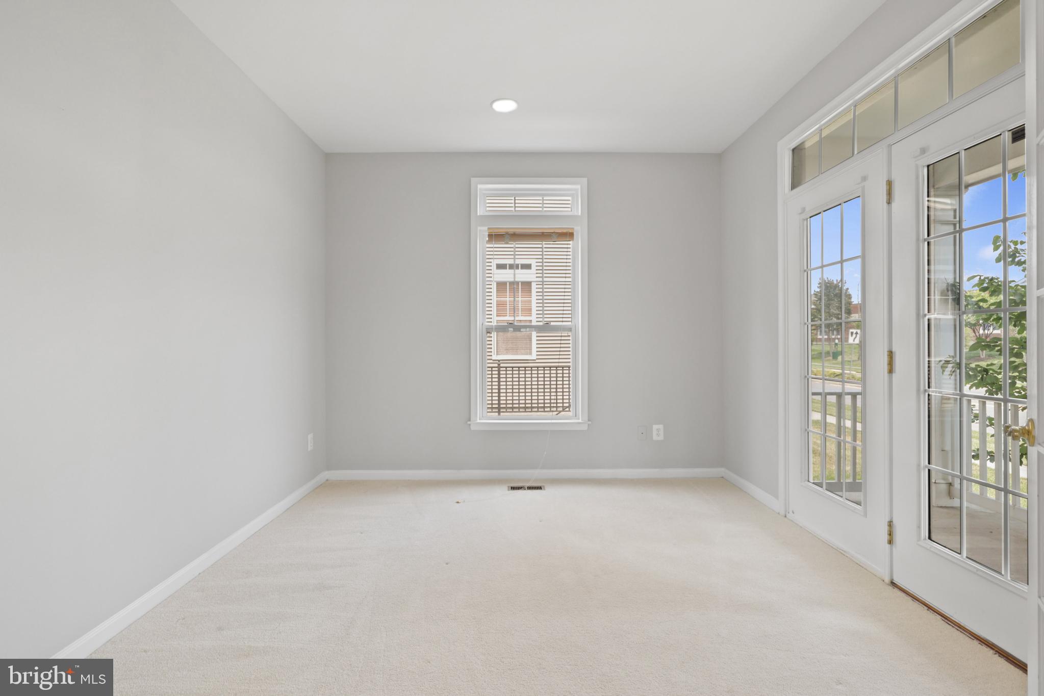 STONE RIDGE SOUTH - Residential Lease