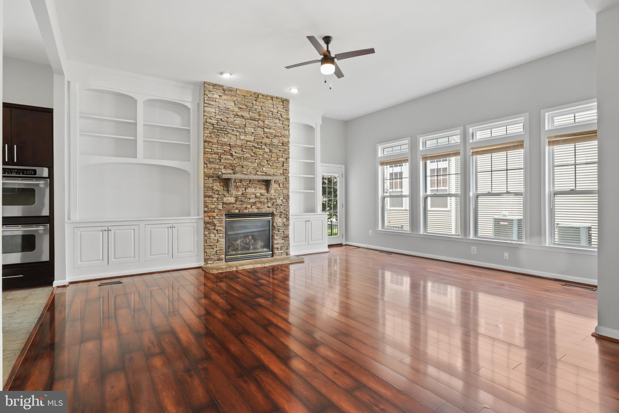 STONE RIDGE SOUTH - Residential Lease